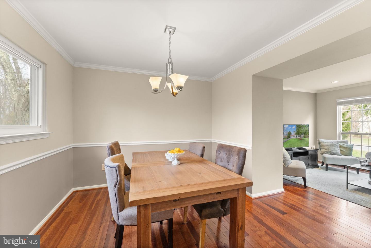 2412 IVYWOOD RD, RESTON, Virginia 20191, 4 Bedrooms Bedrooms, ,2 BathroomsBathrooms,Residential,For sale,2412 IVYWOOD RD,VAFX2224320 MLS # VAFX2224320