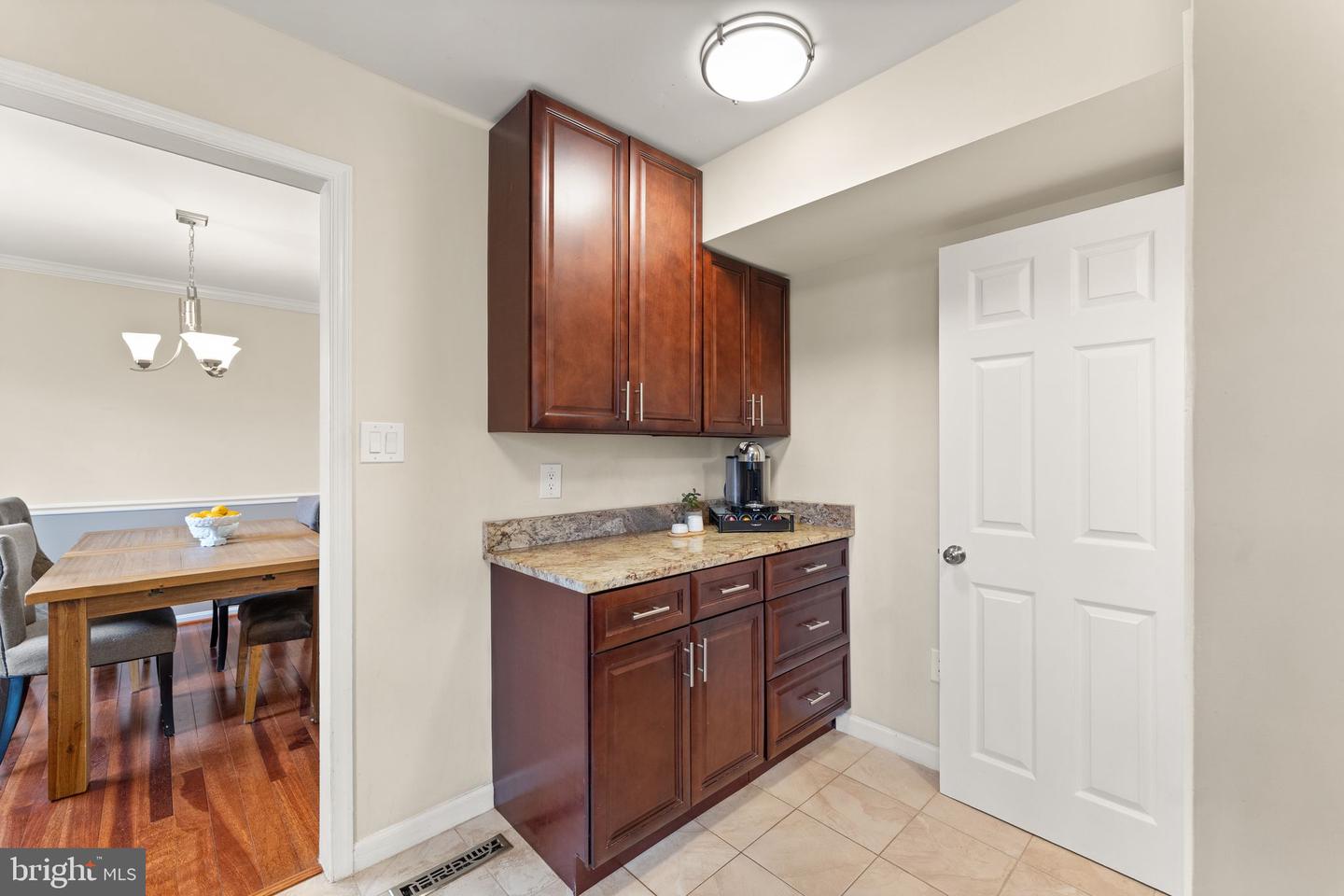 2412 IVYWOOD RD, RESTON, Virginia 20191, 4 Bedrooms Bedrooms, ,2 BathroomsBathrooms,Residential,For sale,2412 IVYWOOD RD,VAFX2224320 MLS # VAFX2224320