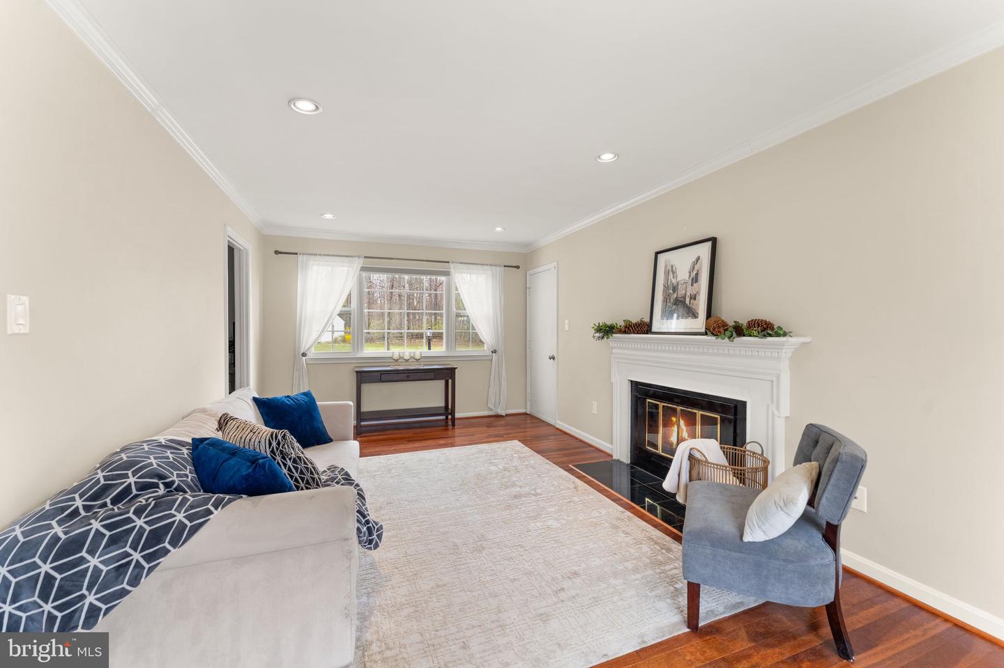 2412 IVYWOOD RD, RESTON, Virginia 20191, 4 Bedrooms Bedrooms, ,2 BathroomsBathrooms,Residential,For sale,2412 IVYWOOD RD,VAFX2224320 MLS # VAFX2224320