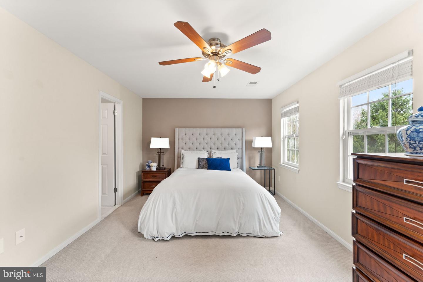 2412 IVYWOOD RD, RESTON, Virginia 20191, 4 Bedrooms Bedrooms, ,2 BathroomsBathrooms,Residential,For sale,2412 IVYWOOD RD,VAFX2224320 MLS # VAFX2224320