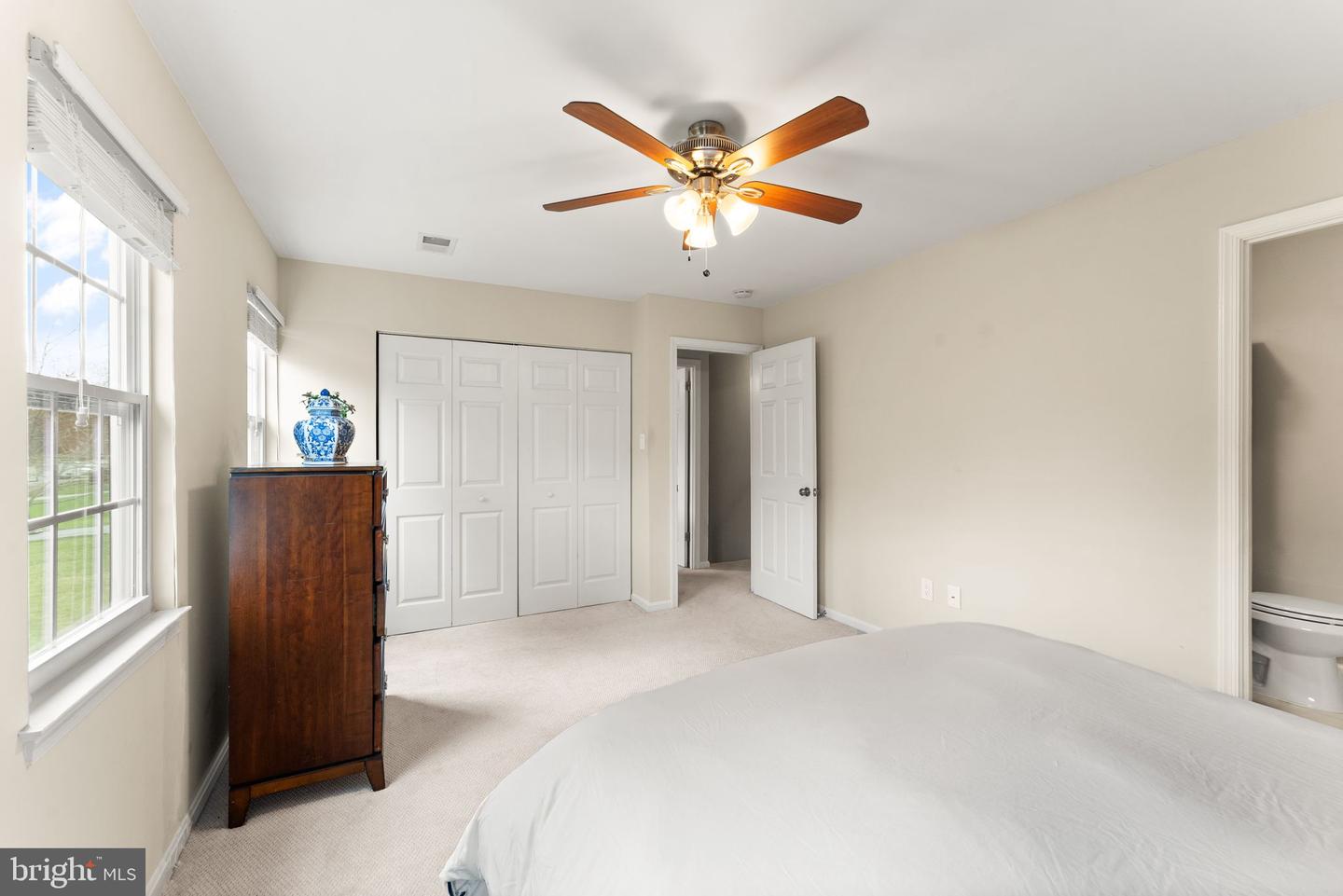 2412 IVYWOOD RD, RESTON, Virginia 20191, 4 Bedrooms Bedrooms, ,2 BathroomsBathrooms,Residential,For sale,2412 IVYWOOD RD,VAFX2224320 MLS # VAFX2224320