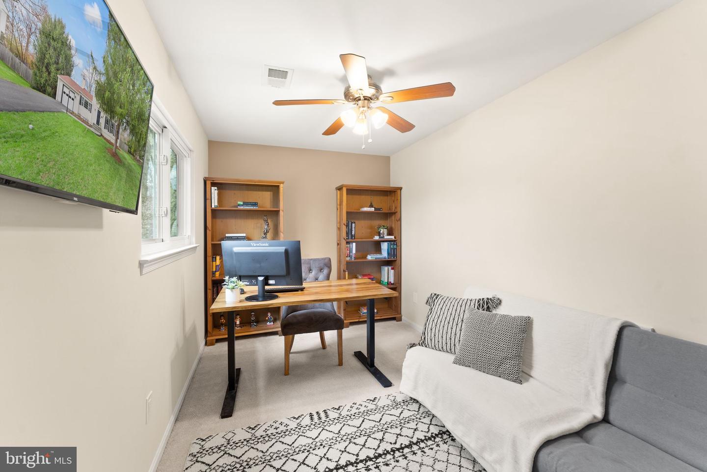 2412 IVYWOOD RD, RESTON, Virginia 20191, 4 Bedrooms Bedrooms, ,2 BathroomsBathrooms,Residential,For sale,2412 IVYWOOD RD,VAFX2224320 MLS # VAFX2224320
