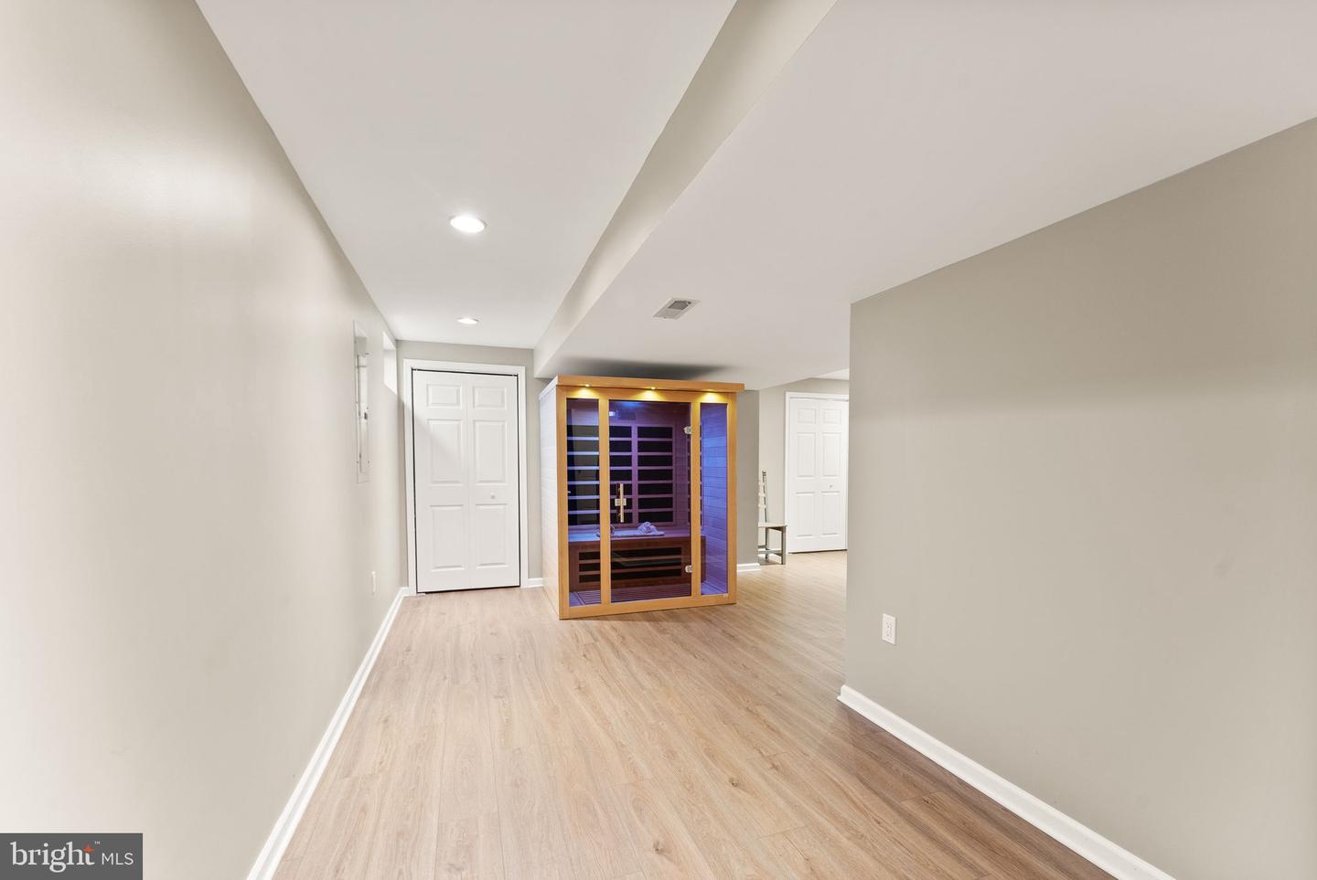 2412 IVYWOOD RD, RESTON, Virginia 20191, 4 Bedrooms Bedrooms, ,2 BathroomsBathrooms,Residential,For sale,2412 IVYWOOD RD,VAFX2224320 MLS # VAFX2224320