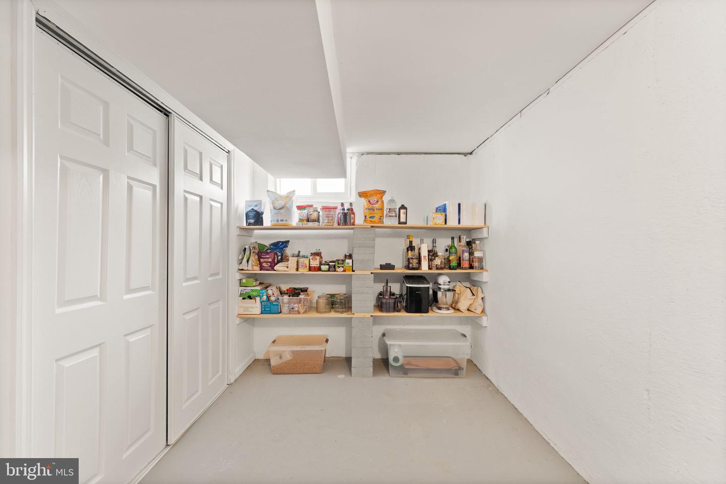 2412 IVYWOOD RD, RESTON, Virginia 20191, 4 Bedrooms Bedrooms, ,2 BathroomsBathrooms,Residential,For sale,2412 IVYWOOD RD,VAFX2224320 MLS # VAFX2224320