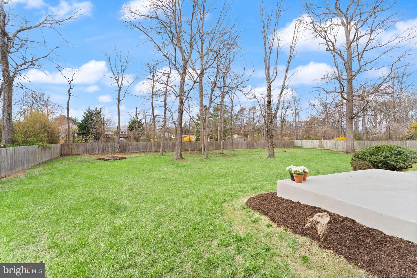 2412 IVYWOOD RD, RESTON, Virginia 20191, 4 Bedrooms Bedrooms, ,2 BathroomsBathrooms,Residential,For sale,2412 IVYWOOD RD,VAFX2224320 MLS # VAFX2224320