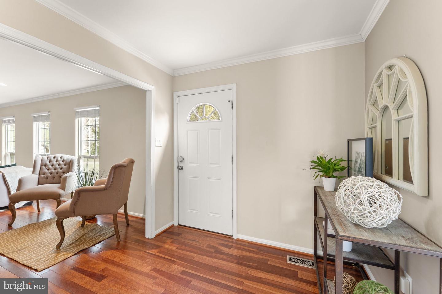 2412 IVYWOOD RD, RESTON, Virginia 20191, 4 Bedrooms Bedrooms, ,2 BathroomsBathrooms,Residential,For sale,2412 IVYWOOD RD,VAFX2224320 MLS # VAFX2224320