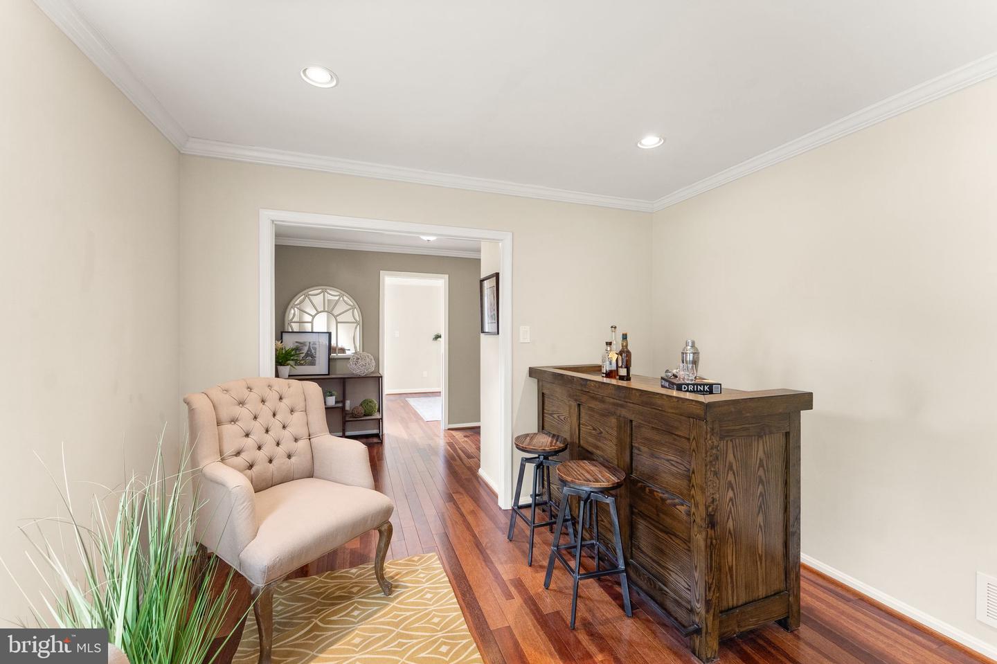 2412 IVYWOOD RD, RESTON, Virginia 20191, 4 Bedrooms Bedrooms, ,2 BathroomsBathrooms,Residential,For sale,2412 IVYWOOD RD,VAFX2224320 MLS # VAFX2224320