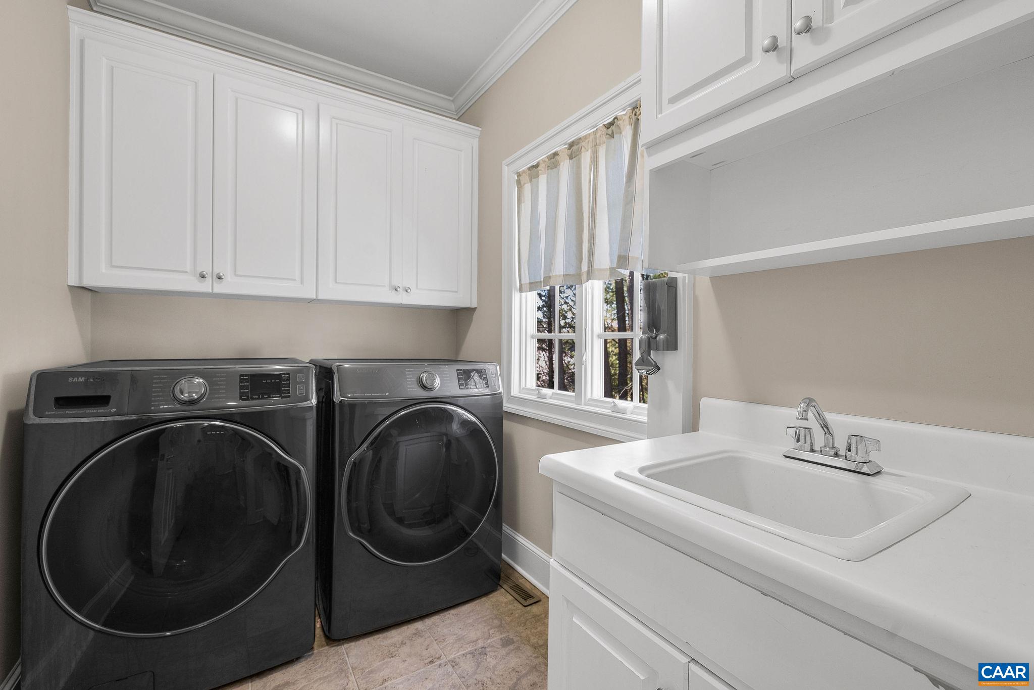 1880 GRAHAM CT, KESWICK, Virginia 22947, 5 Bedrooms Bedrooms, ,5 BathroomsBathrooms,Residential,1880 GRAHAM CT,662438 MLS # 662438