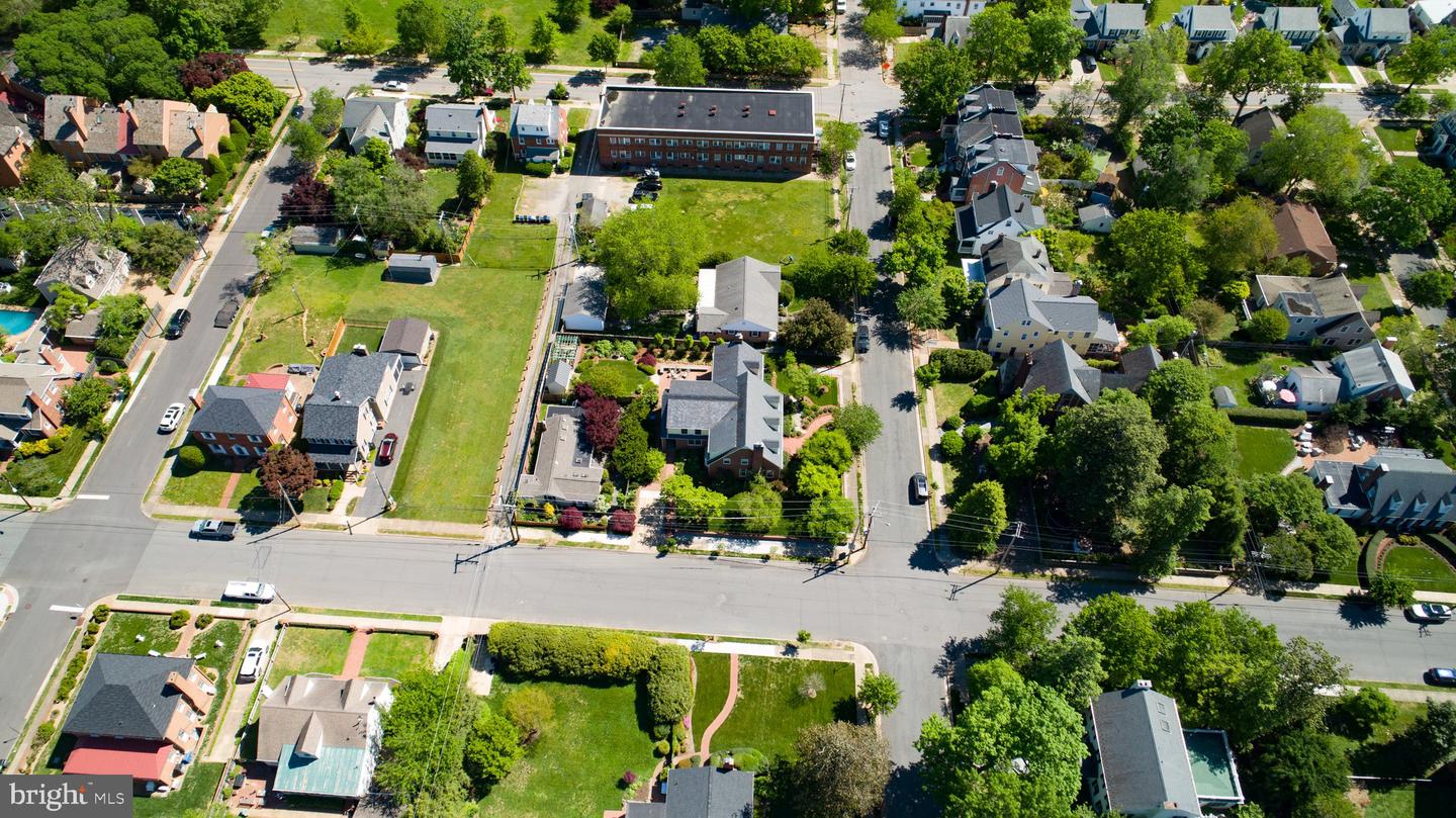 809 CORNELL ST, FREDERICKSBURG, Virginia 22401, 5 Bedrooms Bedrooms, ,5 BathroomsBathrooms,Residential,For sale,809 CORNELL ST,VAFB2007688 MLS # VAFB2007688