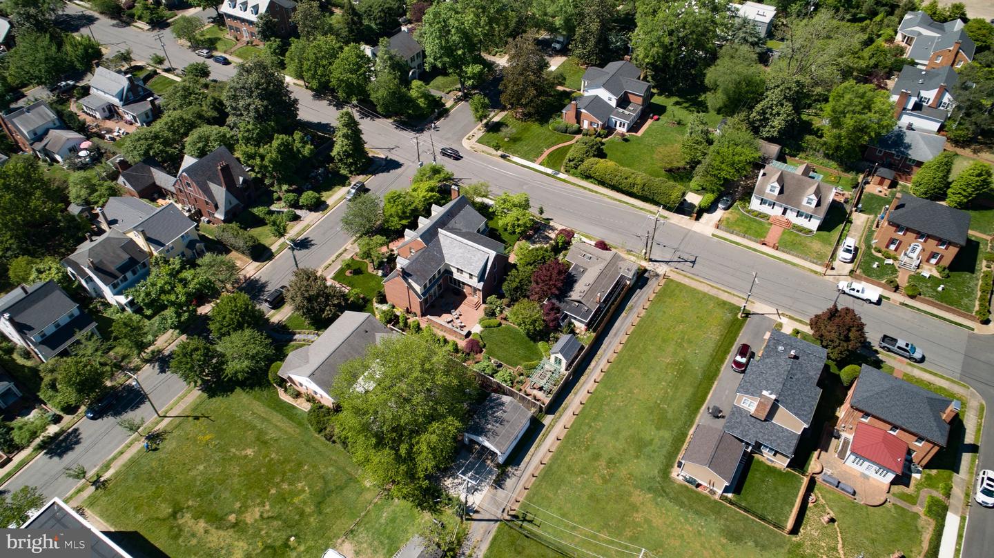 809 CORNELL ST, FREDERICKSBURG, Virginia 22401, 5 Bedrooms Bedrooms, ,5 BathroomsBathrooms,Residential,For sale,809 CORNELL ST,VAFB2007688 MLS # VAFB2007688