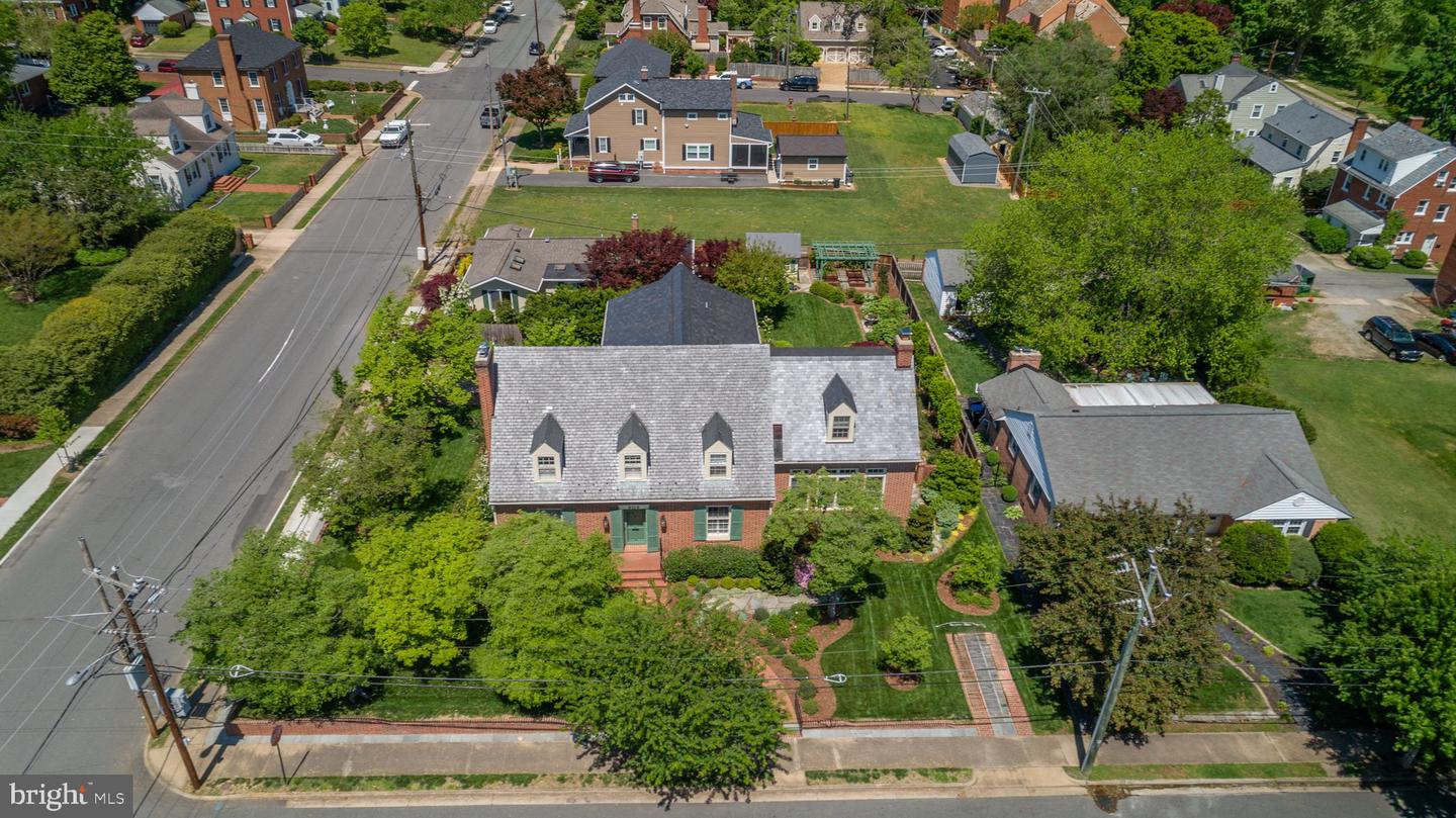809 CORNELL ST, FREDERICKSBURG, Virginia 22401, 5 Bedrooms Bedrooms, ,5 BathroomsBathrooms,Residential,For sale,809 CORNELL ST,VAFB2007688 MLS # VAFB2007688
