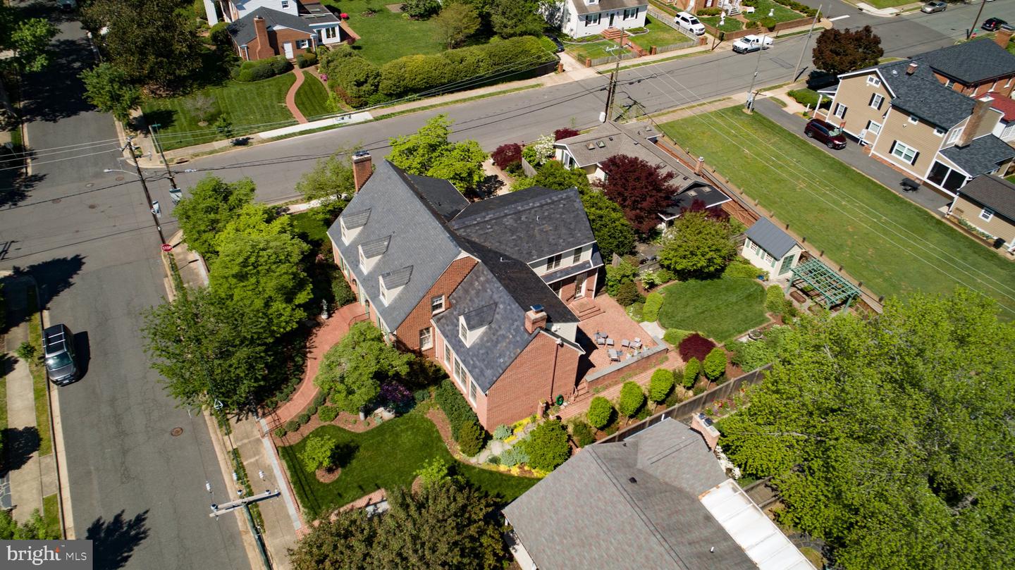 809 CORNELL ST, FREDERICKSBURG, Virginia 22401, 5 Bedrooms Bedrooms, ,5 BathroomsBathrooms,Residential,For sale,809 CORNELL ST,VAFB2007688 MLS # VAFB2007688