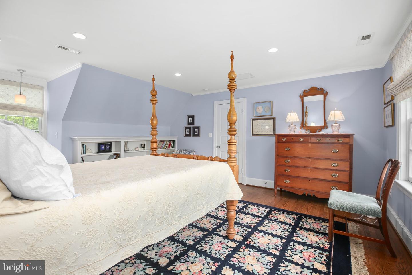 809 CORNELL ST, FREDERICKSBURG, Virginia 22401, 5 Bedrooms Bedrooms, ,5 BathroomsBathrooms,Residential,For sale,809 CORNELL ST,VAFB2007688 MLS # VAFB2007688