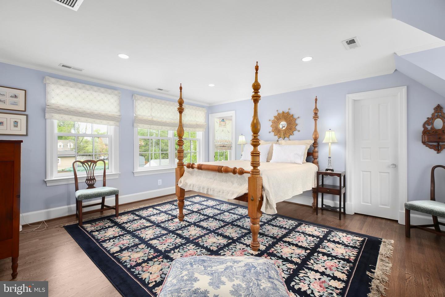 809 CORNELL ST, FREDERICKSBURG, Virginia 22401, 5 Bedrooms Bedrooms, ,5 BathroomsBathrooms,Residential,For sale,809 CORNELL ST,VAFB2007688 MLS # VAFB2007688