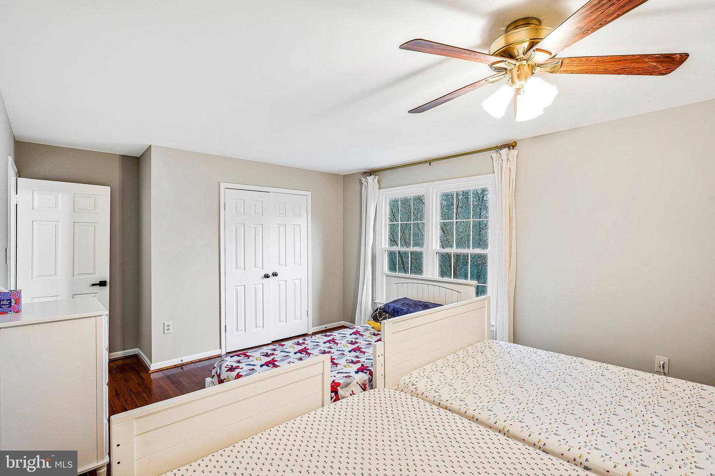 13435 BLACK GUM CT, CHANTILLY, Virginia 20151, 6 Bedrooms Bedrooms, ,3 BathroomsBathrooms,Residential,For sale,13435 BLACK GUM CT,VAFX2225322 MLS # VAFX2225322