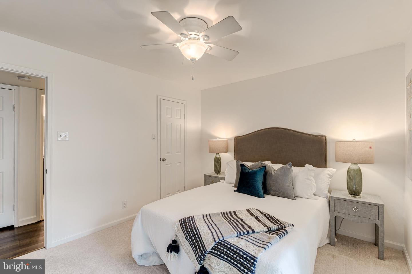 3310 WYNDHAM CIR #111, ALEXANDRIA, Virginia 22302, 1 Bedroom Bedrooms, ,1 BathroomBathrooms,Residential,For sale,3310 WYNDHAM CIR #111,VAAX2042414 MLS # VAAX2042414
