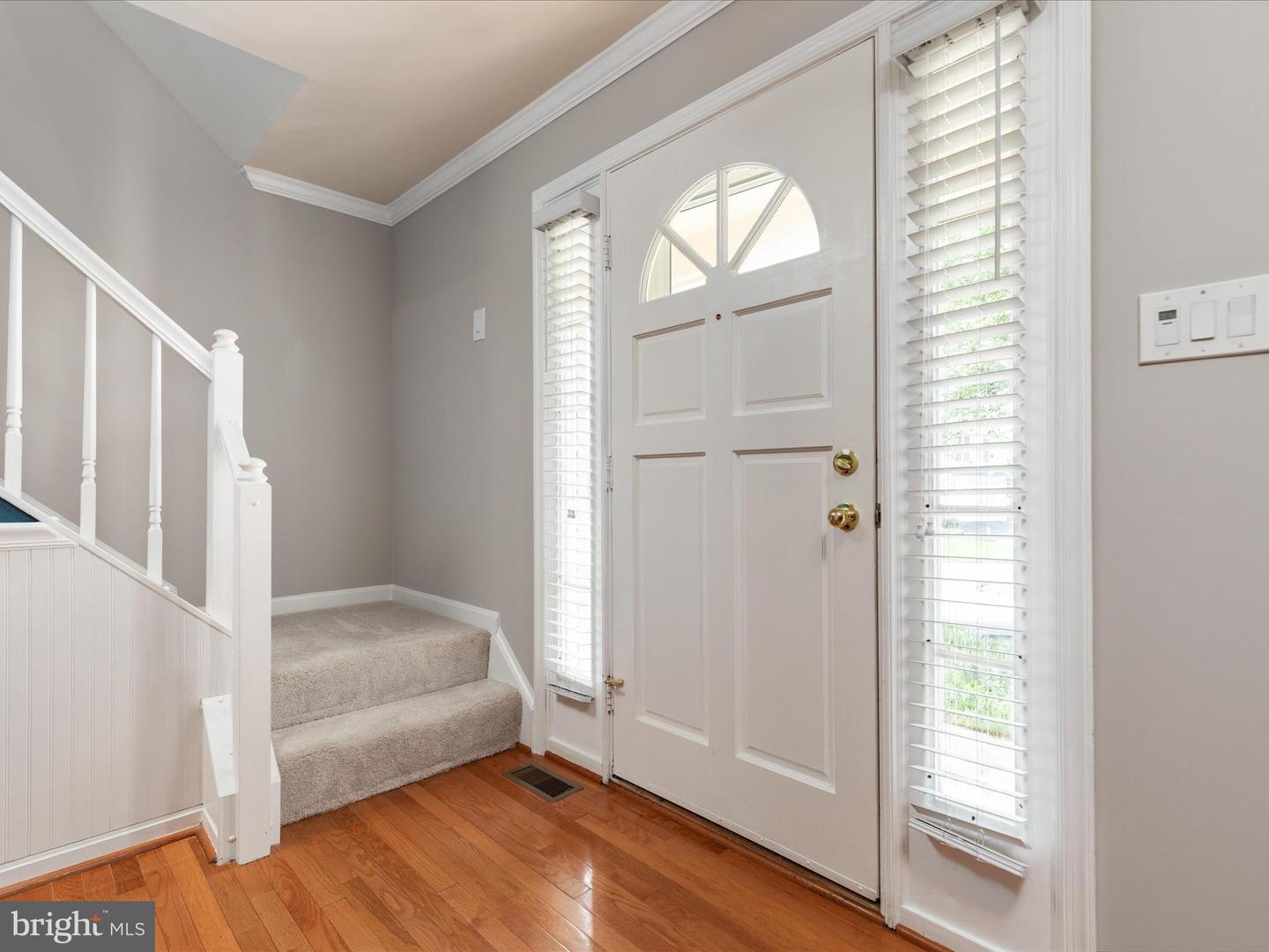 5410 STAPLES LN, WOODBRIDGE, Virginia 22193, 5 Bedrooms Bedrooms, ,3 BathroomsBathrooms,Residential,For sale,5410 STAPLES LN,VAPW2089080 MLS # VAPW2089080