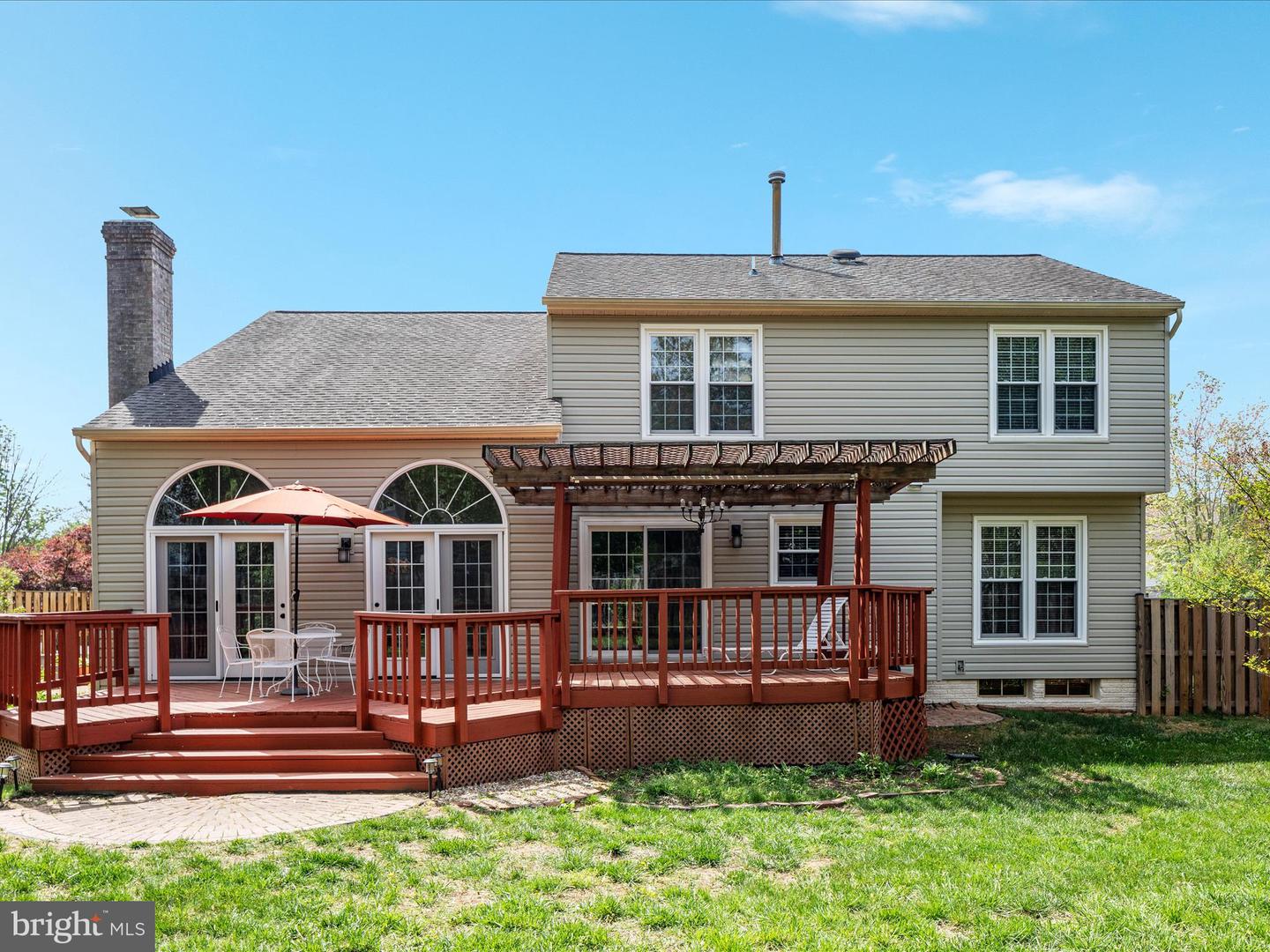 5410 STAPLES LN, WOODBRIDGE, Virginia 22193, 5 Bedrooms Bedrooms, ,3 BathroomsBathrooms,Residential,For sale,5410 STAPLES LN,VAPW2089080 MLS # VAPW2089080