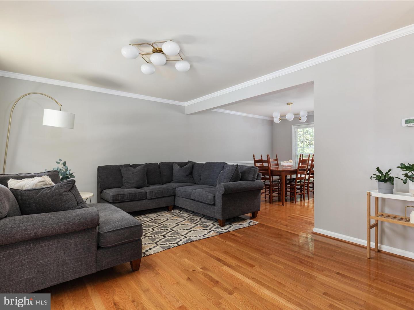 5410 STAPLES LN, WOODBRIDGE, Virginia 22193, 5 Bedrooms Bedrooms, ,3 BathroomsBathrooms,Residential,For sale,5410 STAPLES LN,VAPW2089080 MLS # VAPW2089080