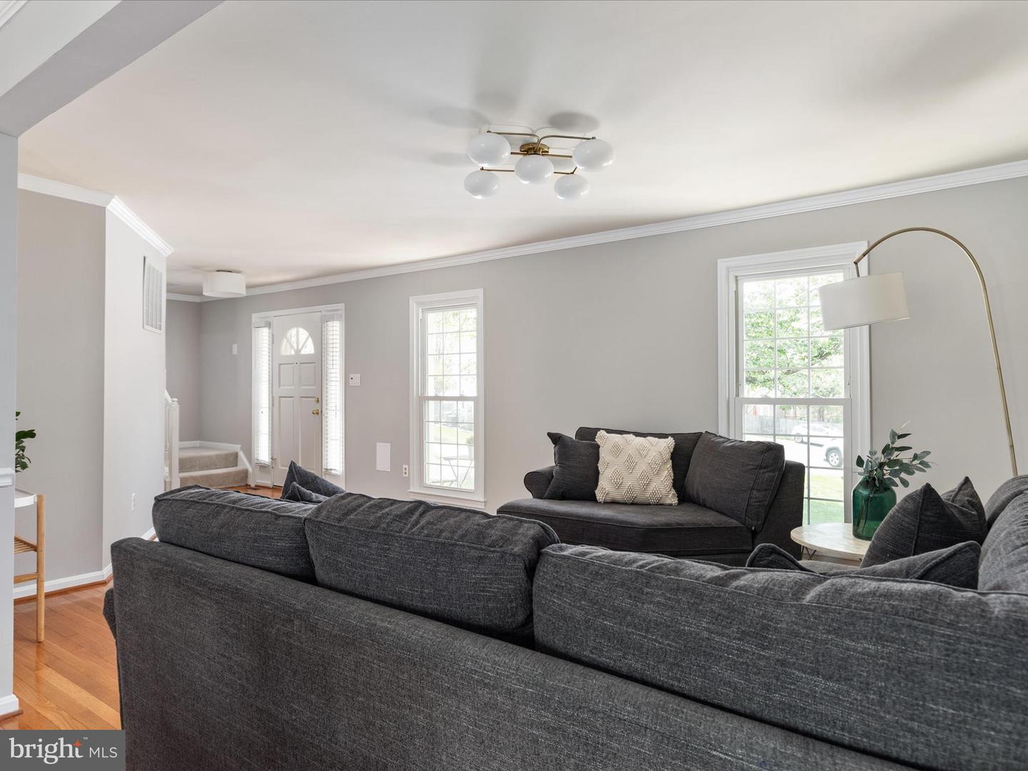 5410 STAPLES LN, WOODBRIDGE, Virginia 22193, 5 Bedrooms Bedrooms, ,3 BathroomsBathrooms,Residential,For sale,5410 STAPLES LN,VAPW2089080 MLS # VAPW2089080