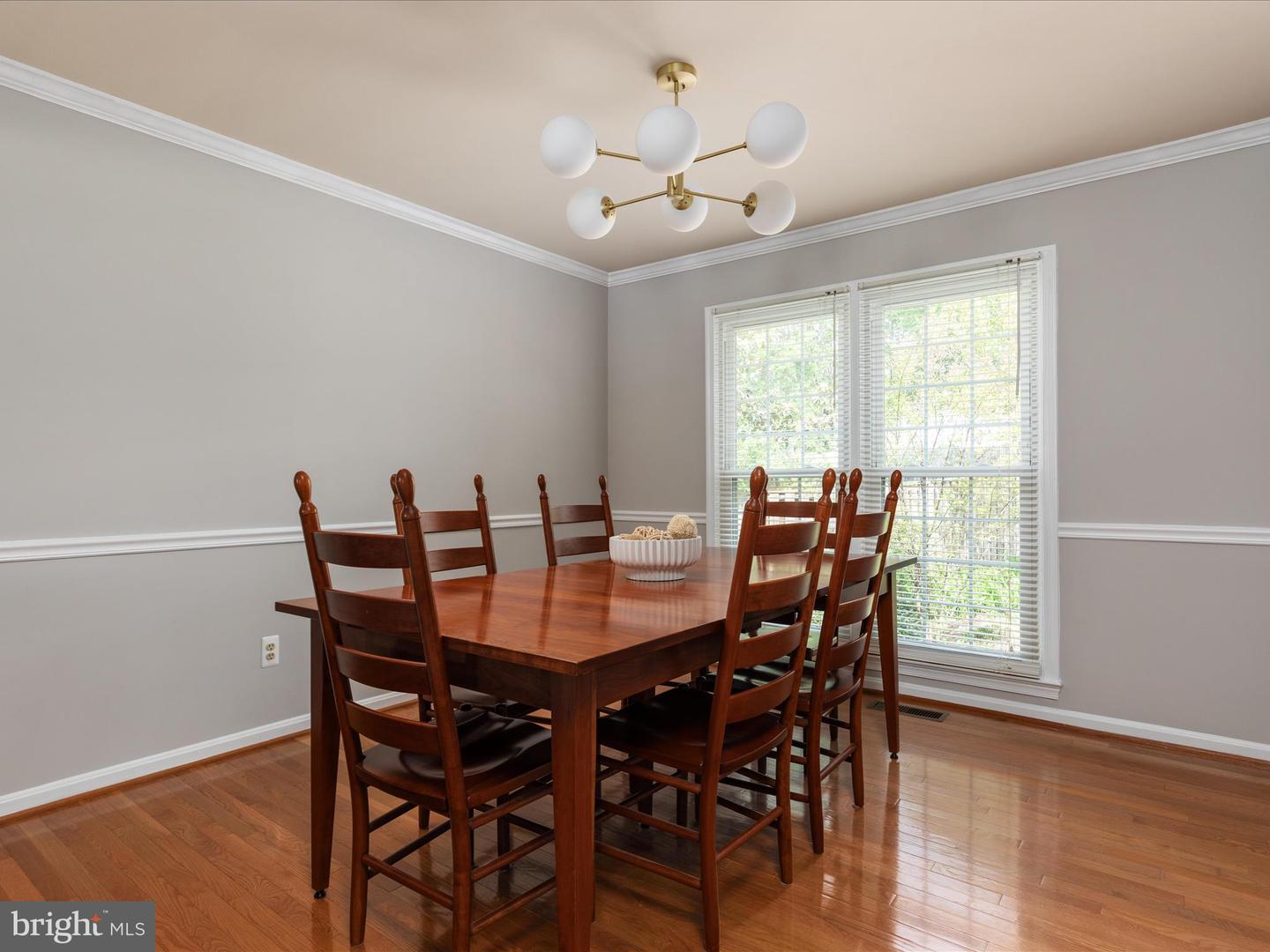 5410 STAPLES LN, WOODBRIDGE, Virginia 22193, 5 Bedrooms Bedrooms, ,3 BathroomsBathrooms,Residential,For sale,5410 STAPLES LN,VAPW2089080 MLS # VAPW2089080