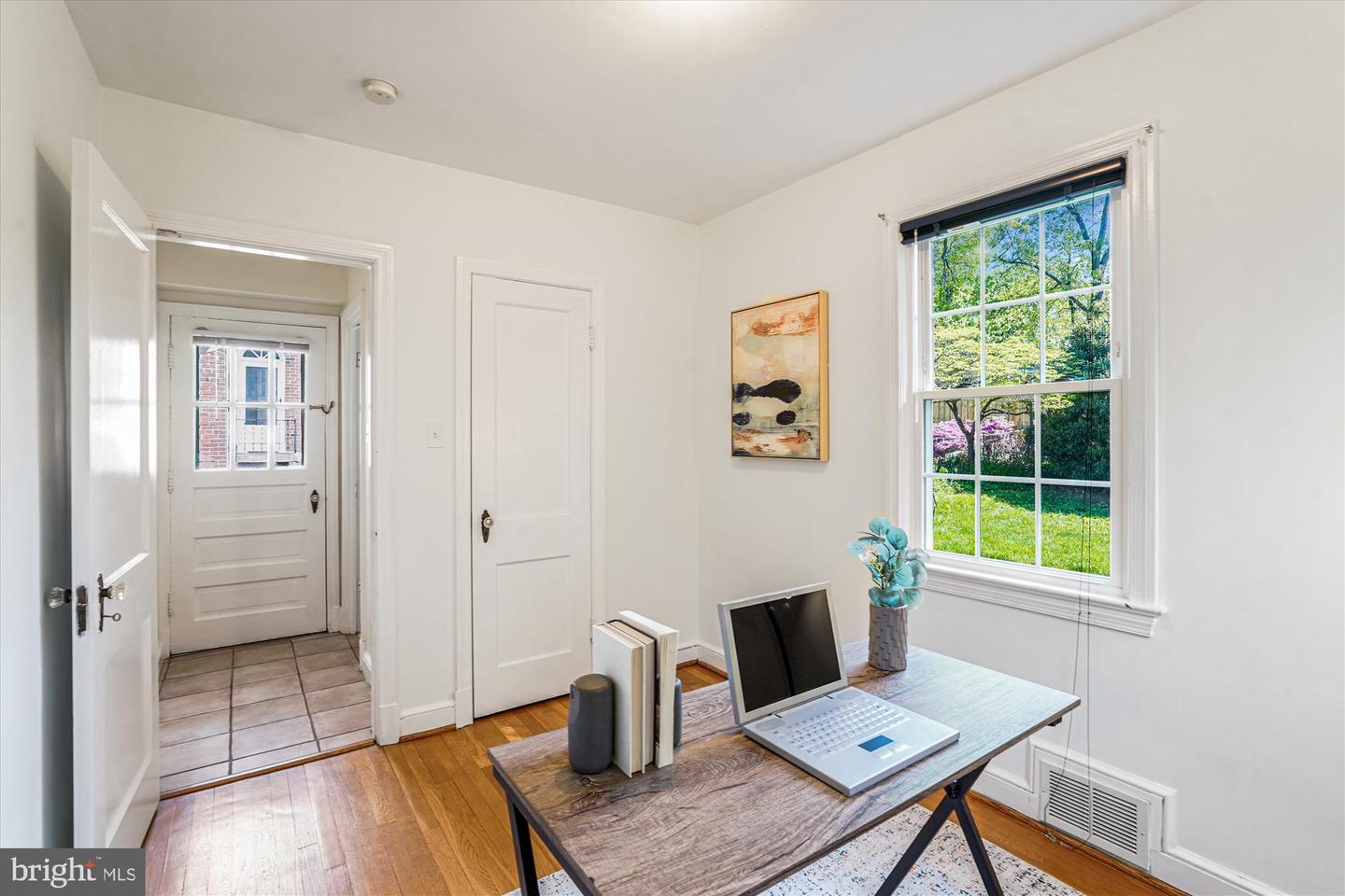 6024 16TH ST N, ARLINGTON, Virginia 22205, 4 Bedrooms Bedrooms, ,1 BathroomBathrooms,Residential,For sale,6024 16TH ST N,VAAR2054202 MLS # VAAR2054202