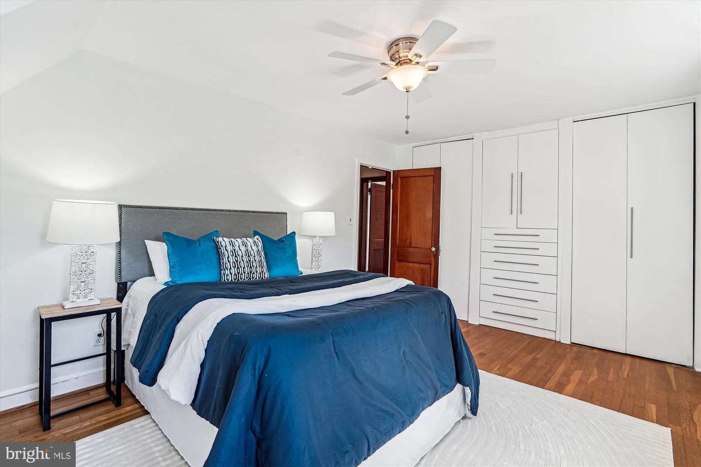 6024 16TH ST N, ARLINGTON, Virginia 22205, 4 Bedrooms Bedrooms, ,1 BathroomBathrooms,Residential,For sale,6024 16TH ST N,VAAR2054202 MLS # VAAR2054202