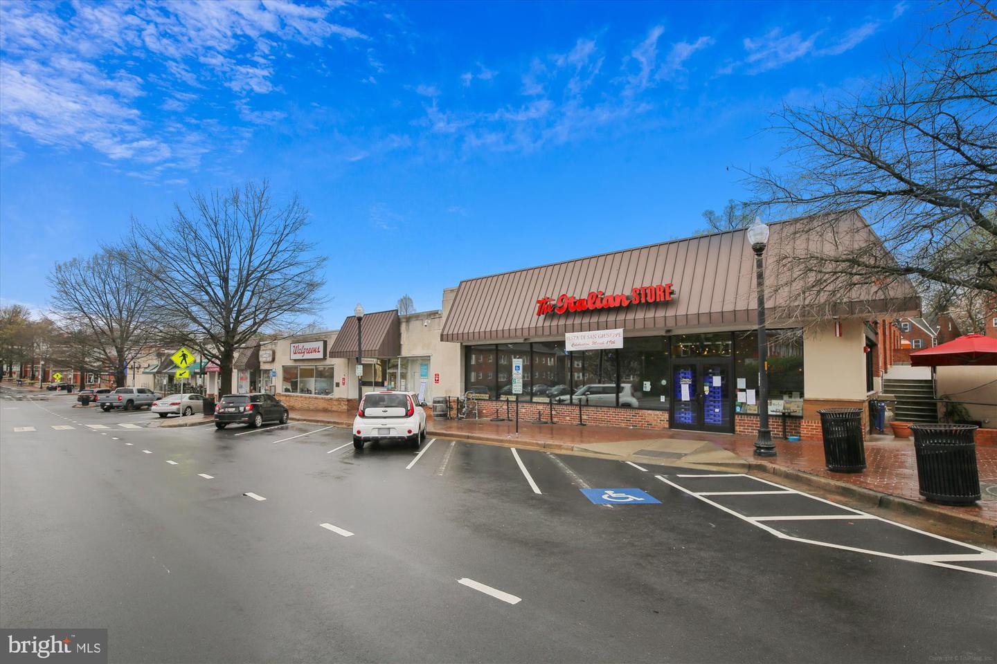 6024 16TH ST N, ARLINGTON, Virginia 22205, 4 Bedrooms Bedrooms, ,1 BathroomBathrooms,Residential,For sale,6024 16TH ST N,VAAR2054202 MLS # VAAR2054202