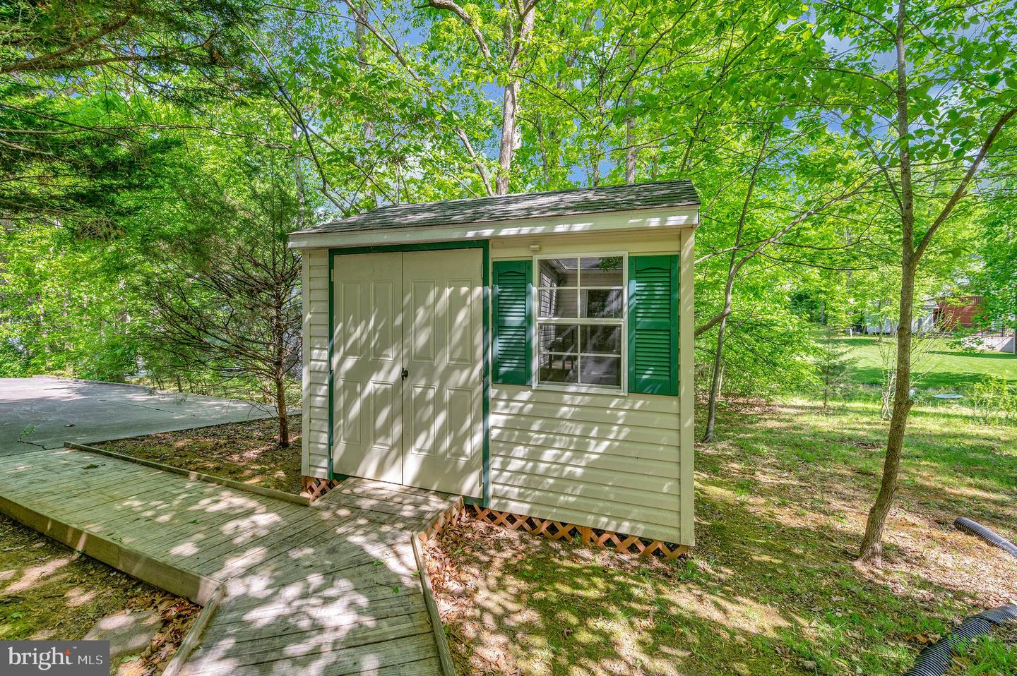 317 EDGEHILL DR, LOCUST GROVE, Virginia 22508, 3 Bedrooms Bedrooms, 7 Rooms Rooms,2 BathroomsBathrooms,Residential,For sale,317 EDGEHILL DR,VAOR2009048 MLS # VAOR2009048