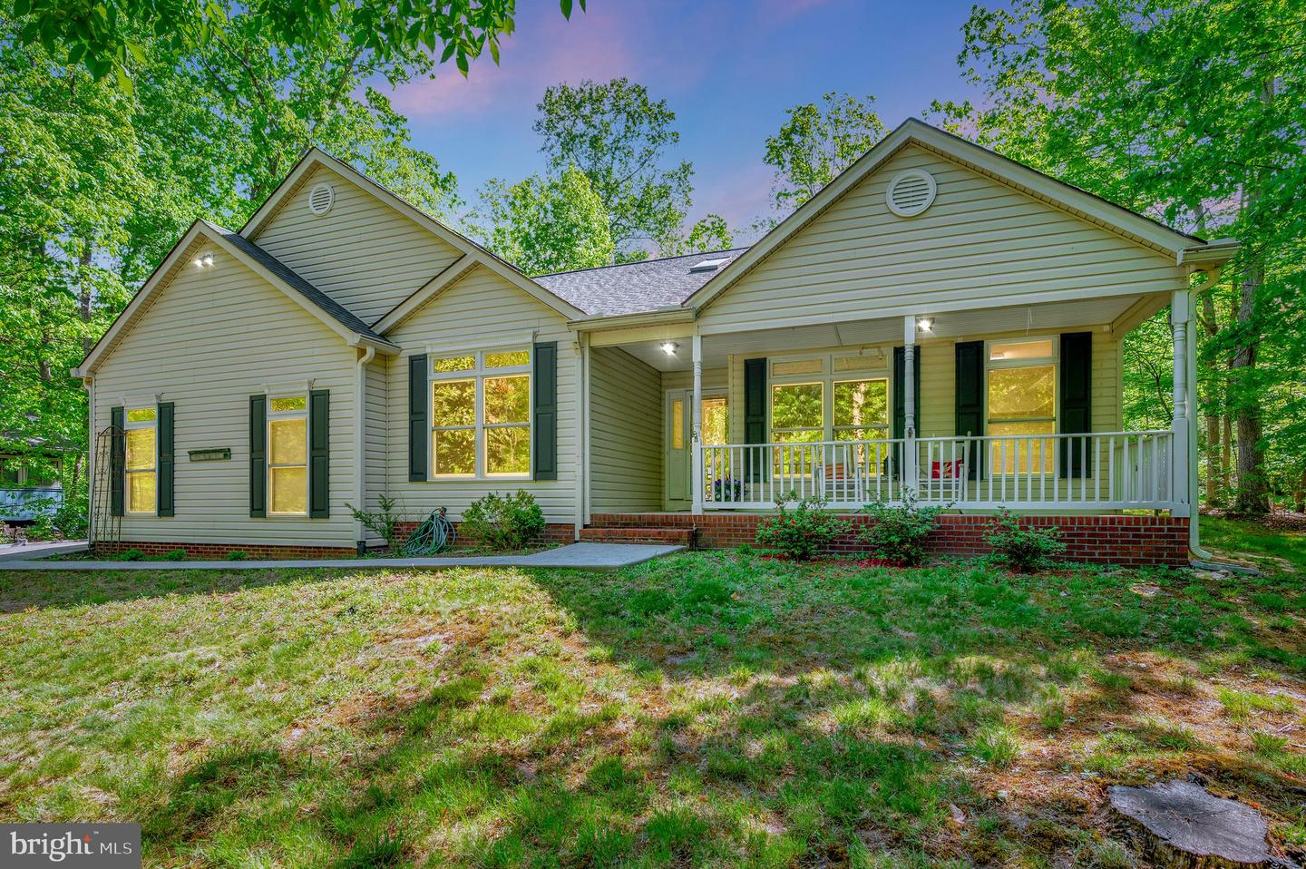 317 EDGEHILL DR, LOCUST GROVE, Virginia 22508, 3 Bedrooms Bedrooms, 7 Rooms Rooms,2 BathroomsBathrooms,Residential,For sale,317 EDGEHILL DR,VAOR2009048 MLS # VAOR2009048