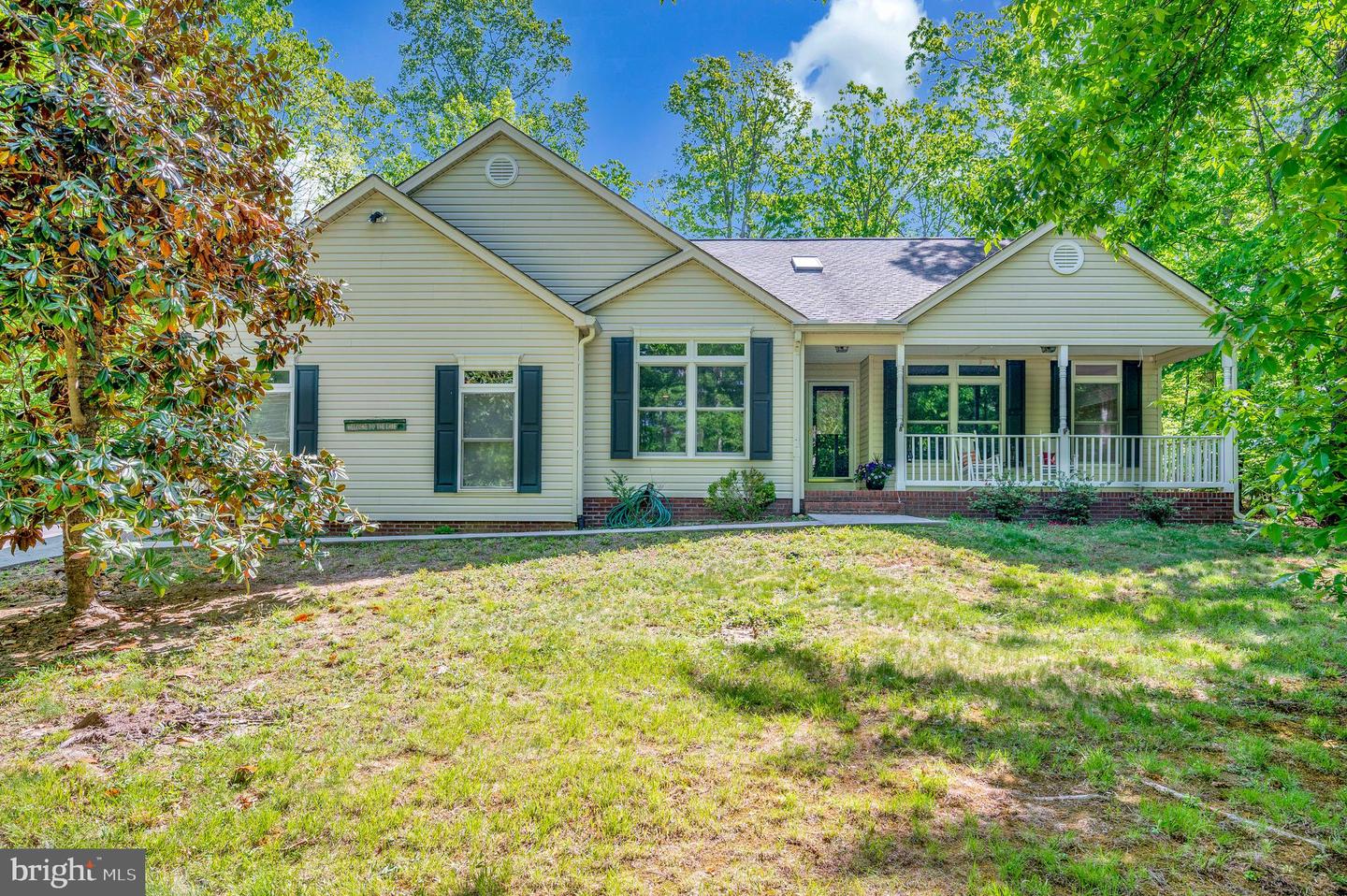 317 EDGEHILL DR, LOCUST GROVE, Virginia 22508, 3 Bedrooms Bedrooms, 7 Rooms Rooms,2 BathroomsBathrooms,Residential,For sale,317 EDGEHILL DR,VAOR2009048 MLS # VAOR2009048
