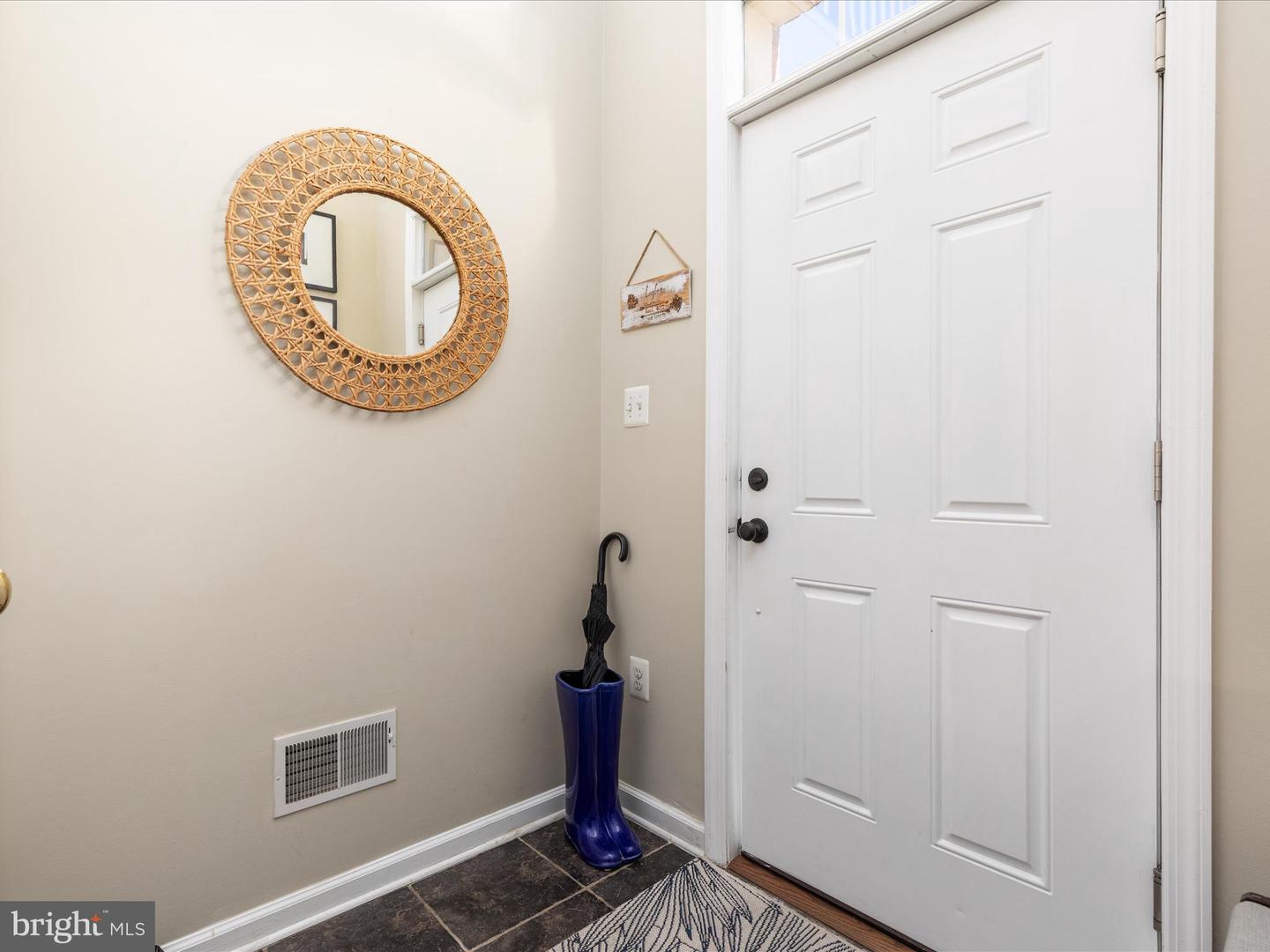 12632 HERON RIDGE DR, FAIRFAX, Virginia 22030, 3 Bedrooms Bedrooms, ,3 BathroomsBathrooms,Residential,For sale,12632 HERON RIDGE DR,VAFX2225900 MLS # VAFX2225900