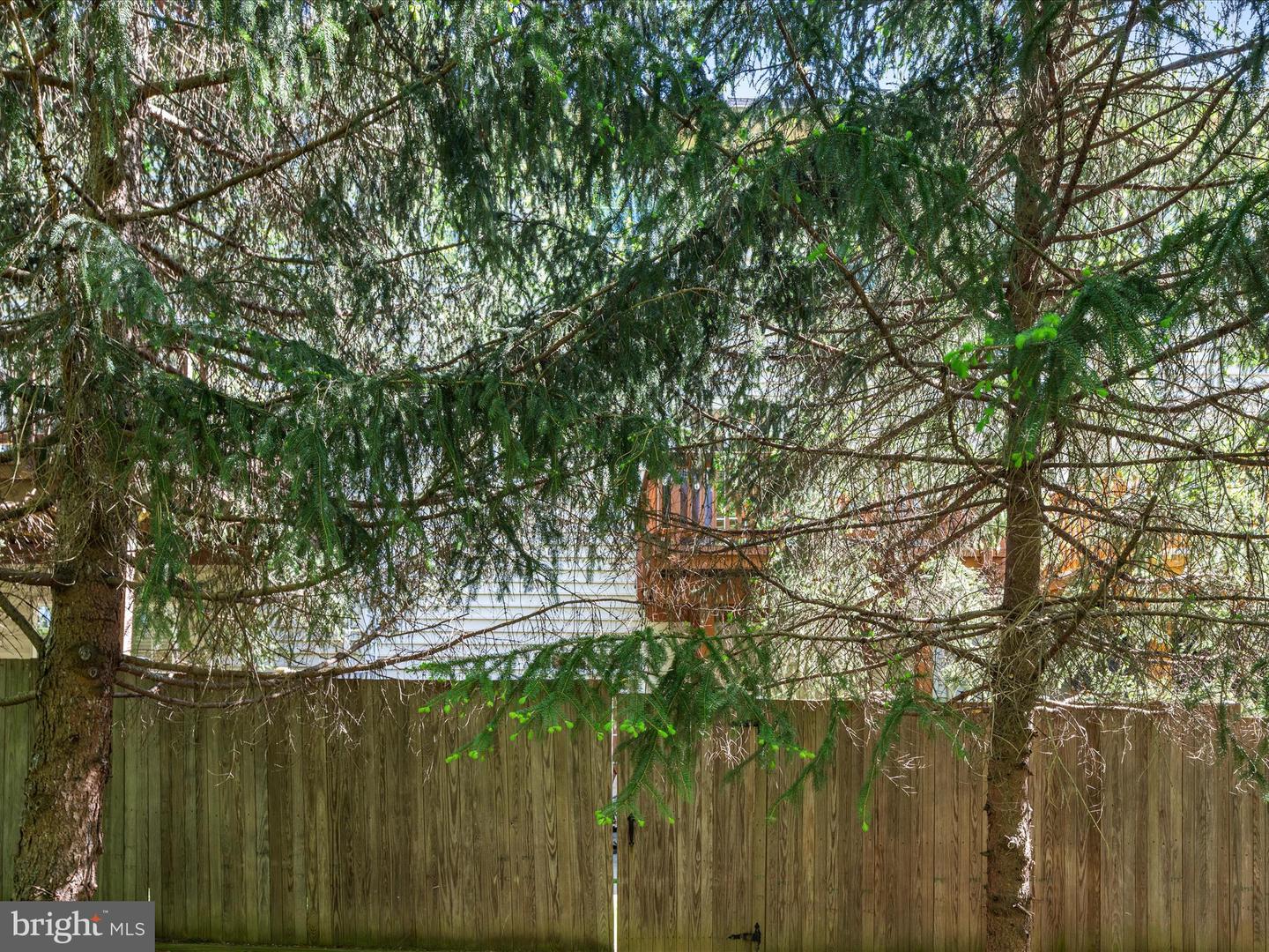 12632 HERON RIDGE DR, FAIRFAX, Virginia 22030, 3 Bedrooms Bedrooms, ,3 BathroomsBathrooms,Residential,For sale,12632 HERON RIDGE DR,VAFX2225900 MLS # VAFX2225900
