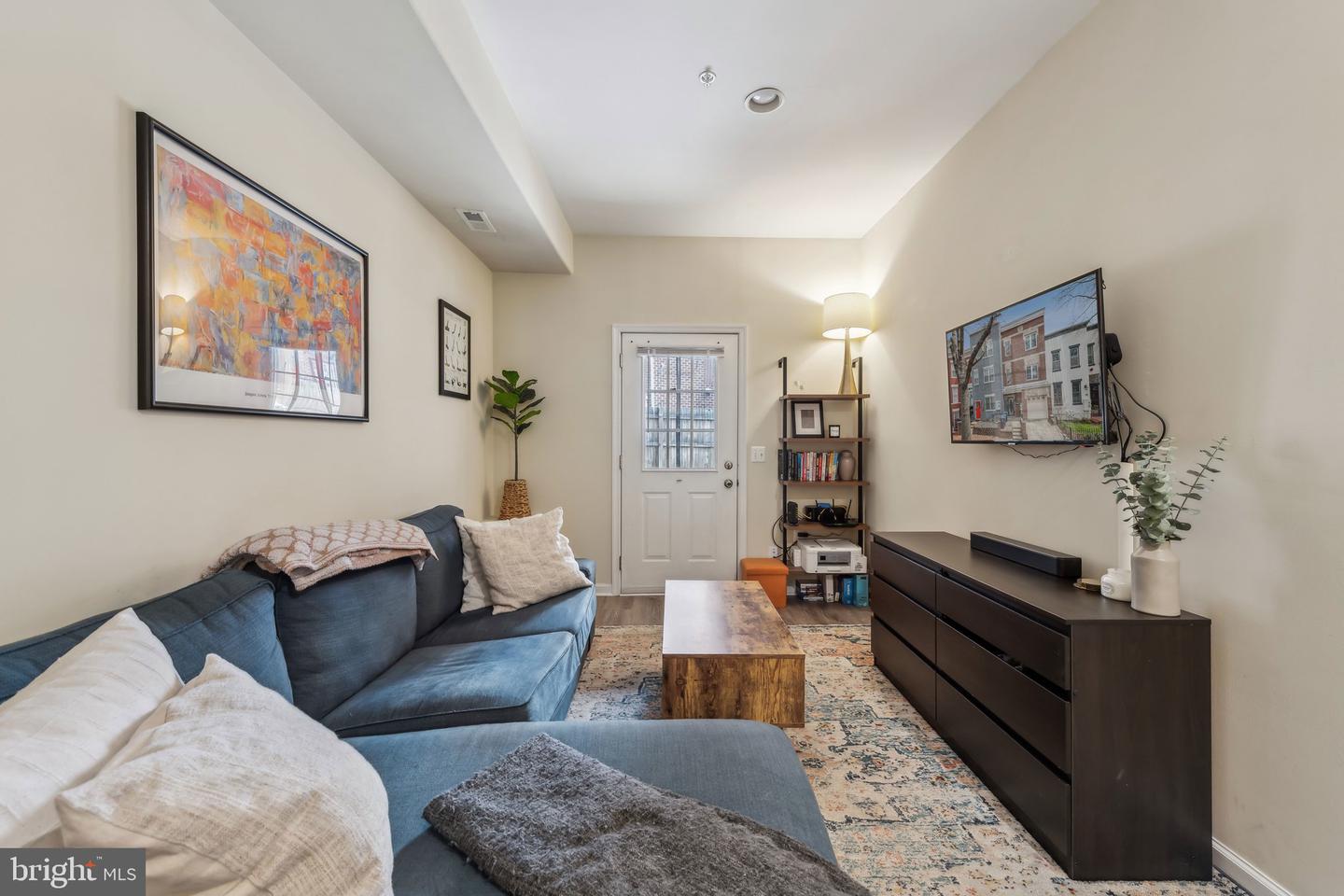 1721 5TH ST NW, WASHINGTON, District Of Columbia 20001, 1 Bedroom Bedrooms, ,1 BathroomBathrooms,Residential,For sale,1721 5TH ST NW,DCDC2188638 MLS # DCDC2188638