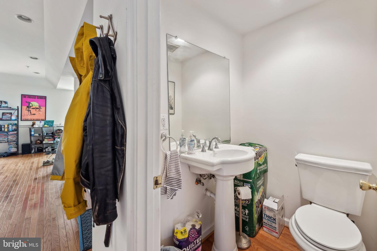 1721 5TH ST NW, WASHINGTON, District Of Columbia 20001, 1 Bedroom Bedrooms, ,1 BathroomBathrooms,Residential,For sale,1721 5TH ST NW,DCDC2188638 MLS # DCDC2188638