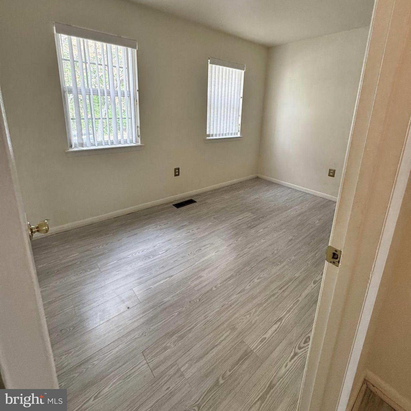 13217 NICKLESON DR, WOODBRIDGE, Virginia 22193, 3 Bedrooms Bedrooms, ,2 BathroomsBathrooms,Residential,For sale,13217 NICKLESON DR,VAPW2089240 MLS # VAPW2089240