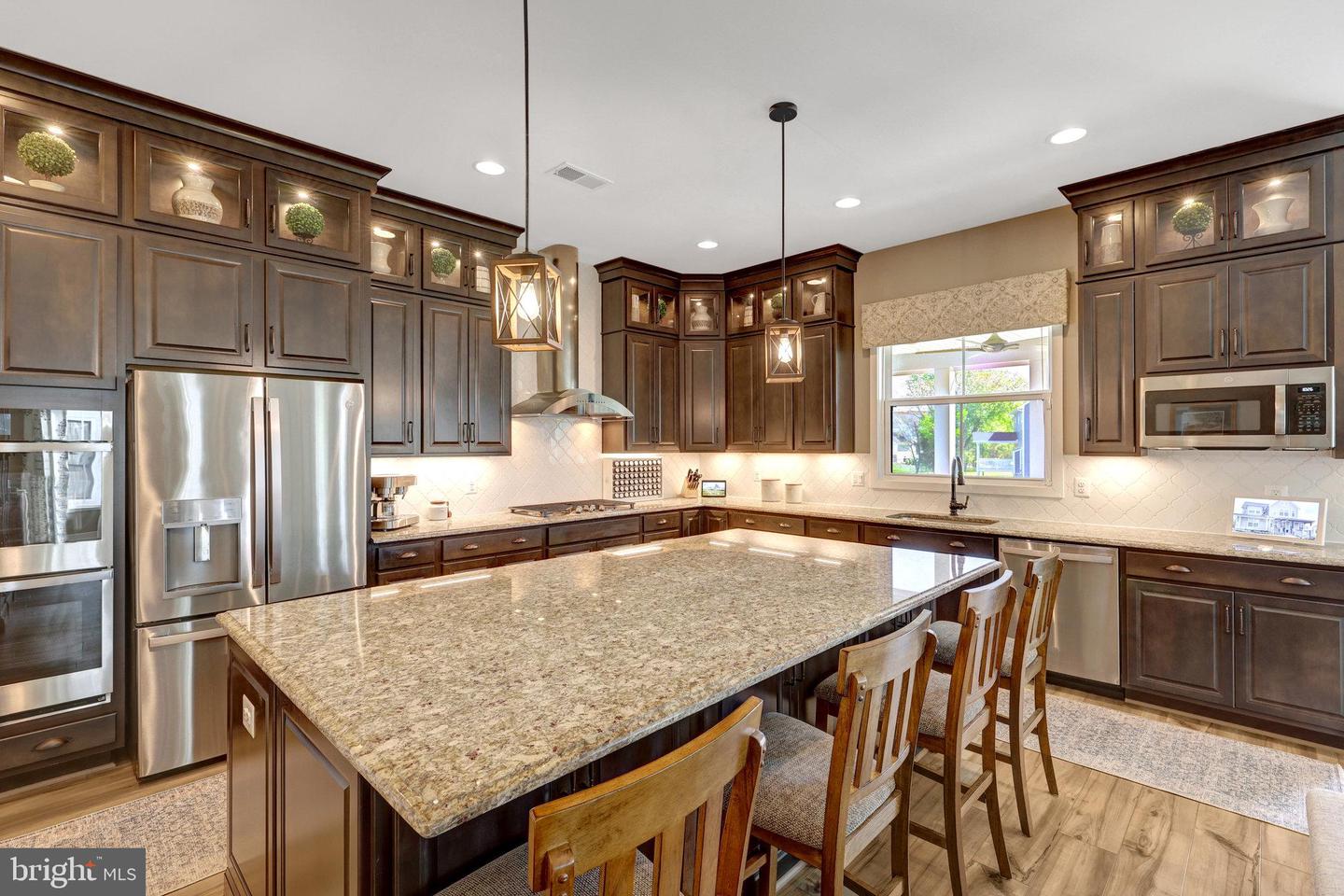 23744 FAIRFIELD KNOLL CT, ALDIE, Virginia 20105, 6 Bedrooms Bedrooms, ,4 BathroomsBathrooms,Residential,For sale,23744 FAIRFIELD KNOLL CT,VALO2090662 MLS # VALO2090662