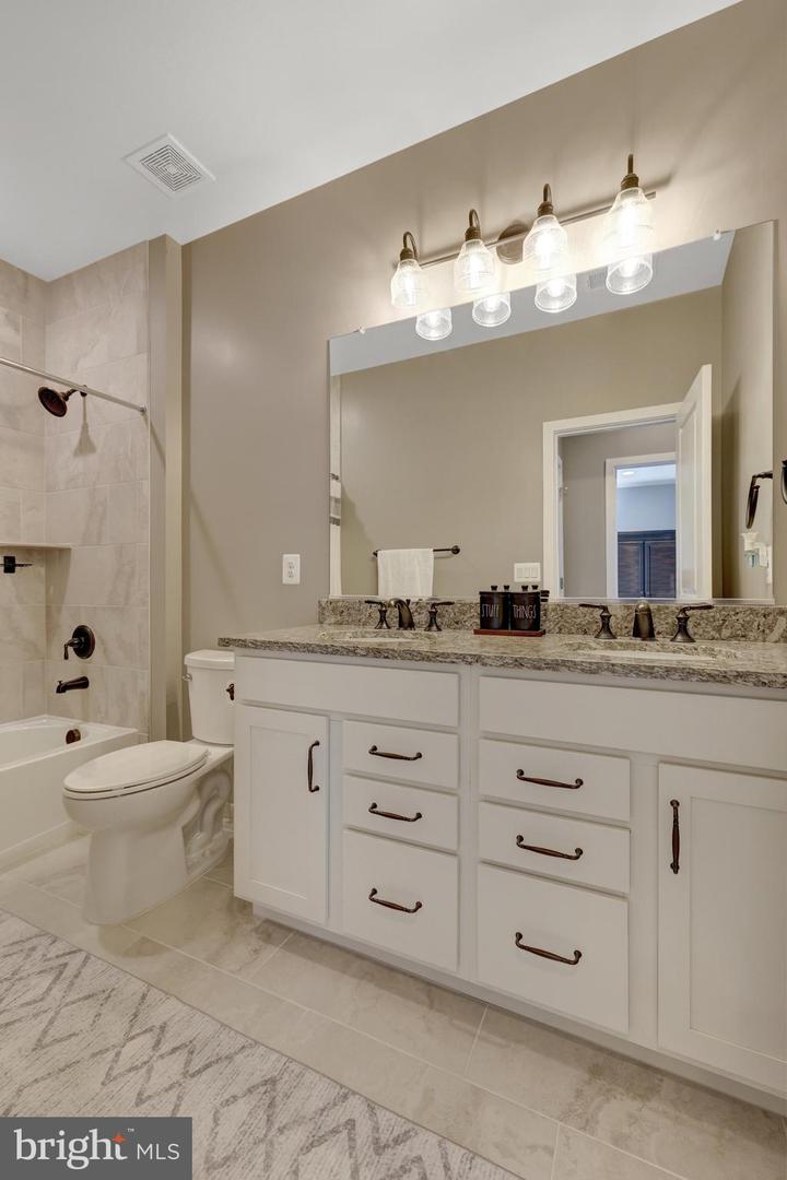 23744 FAIRFIELD KNOLL CT, ALDIE, Virginia 20105, 6 Bedrooms Bedrooms, ,4 BathroomsBathrooms,Residential,For sale,23744 FAIRFIELD KNOLL CT,VALO2090662 MLS # VALO2090662