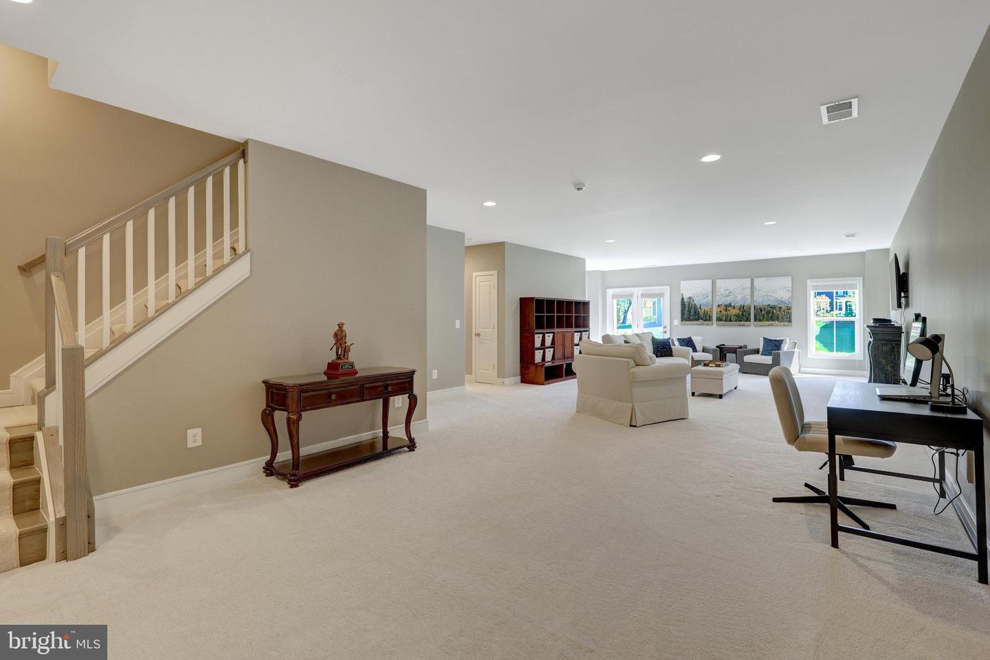 23744 FAIRFIELD KNOLL CT, ALDIE, Virginia 20105, 6 Bedrooms Bedrooms, ,4 BathroomsBathrooms,Residential,For sale,23744 FAIRFIELD KNOLL CT,VALO2090662 MLS # VALO2090662