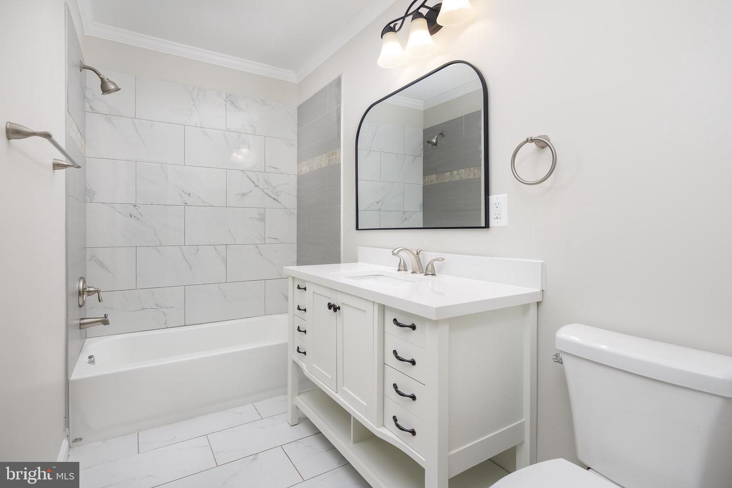 8133 COMMUNITY DR, MANASSAS, Virginia 20109, 3 Bedrooms Bedrooms, ,1 BathroomBathrooms,Residential,For sale,8133 COMMUNITY DR,VAPW2089262 MLS # VAPW2089262