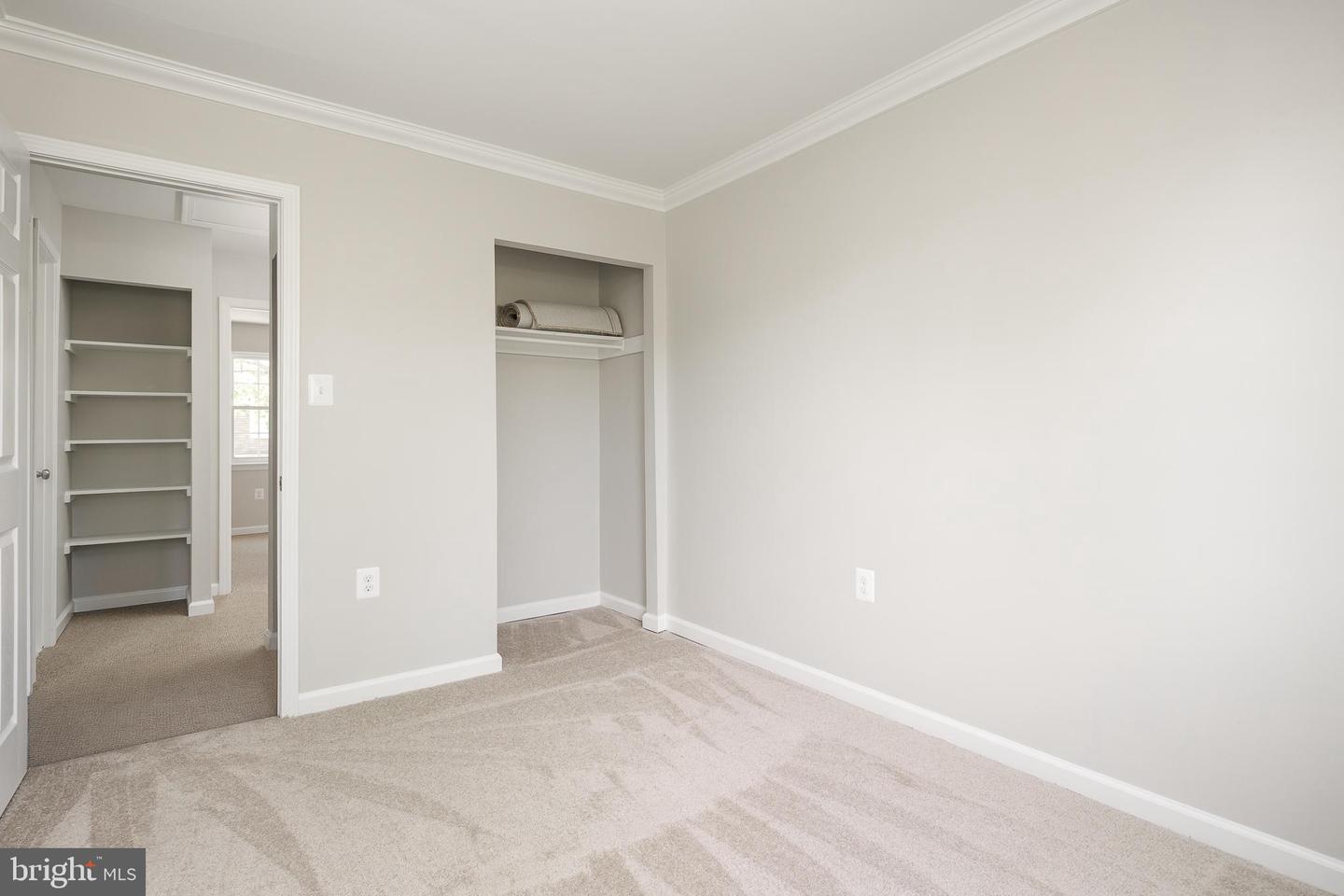 8133 COMMUNITY DR, MANASSAS, Virginia 20109, 3 Bedrooms Bedrooms, ,1 BathroomBathrooms,Residential,For sale,8133 COMMUNITY DR,VAPW2089262 MLS # VAPW2089262