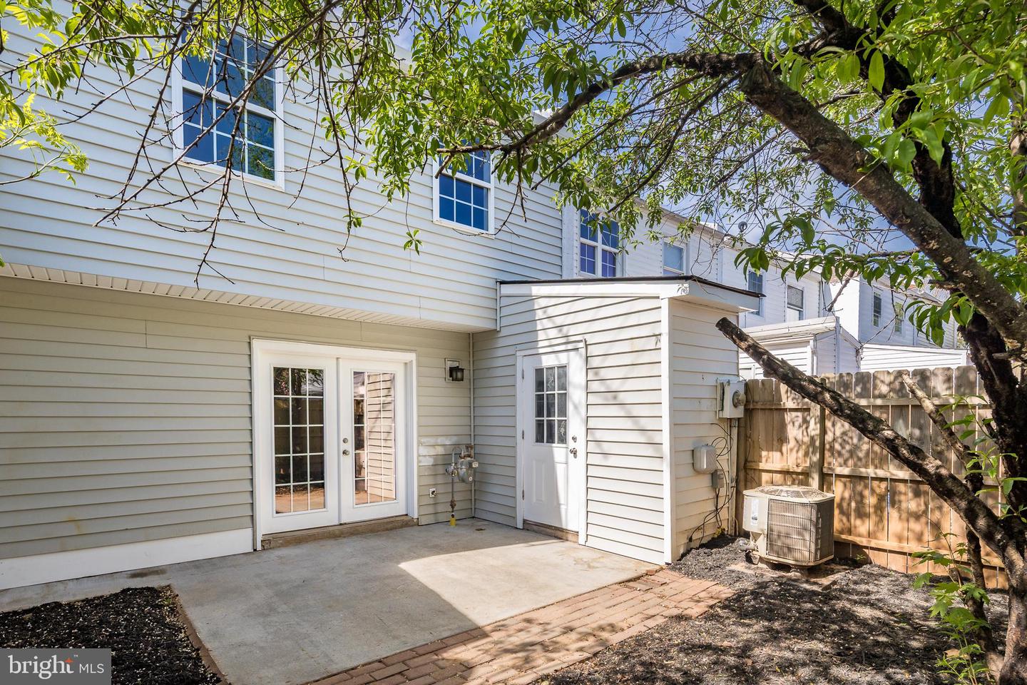 8133 COMMUNITY DR, MANASSAS, Virginia 20109, 3 Bedrooms Bedrooms, ,1 BathroomBathrooms,Residential,For sale,8133 COMMUNITY DR,VAPW2089262 MLS # VAPW2089262
