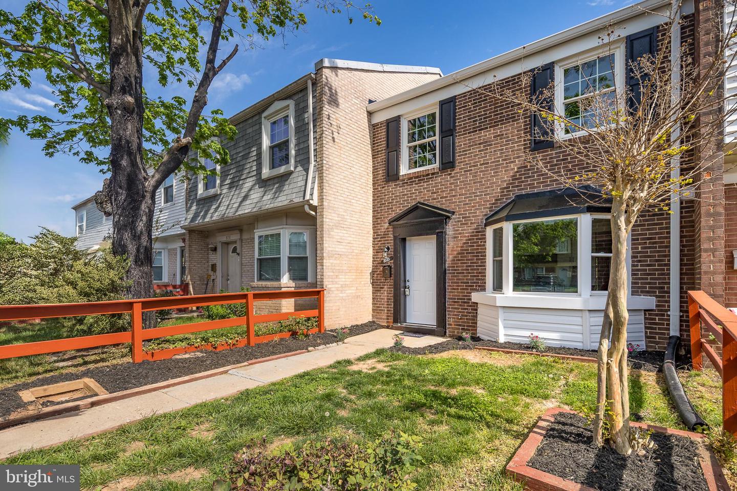 8133 COMMUNITY DR, MANASSAS, Virginia 20109, 3 Bedrooms Bedrooms, ,1 BathroomBathrooms,Residential,For sale,8133 COMMUNITY DR,VAPW2089262 MLS # VAPW2089262