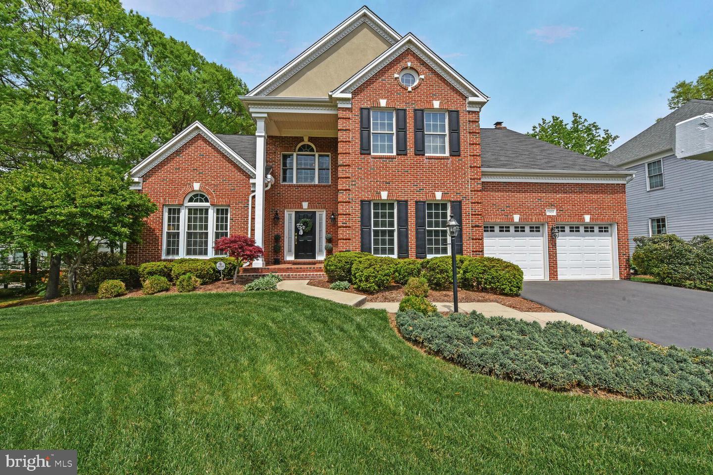12804 NEW PARKLAND DR, HERNDON, Virginia 20171, 4 Bedrooms Bedrooms, ,4 BathroomsBathrooms,Residential,For sale,12804 NEW PARKLAND DR,VAFX2226390 MLS # VAFX2226390