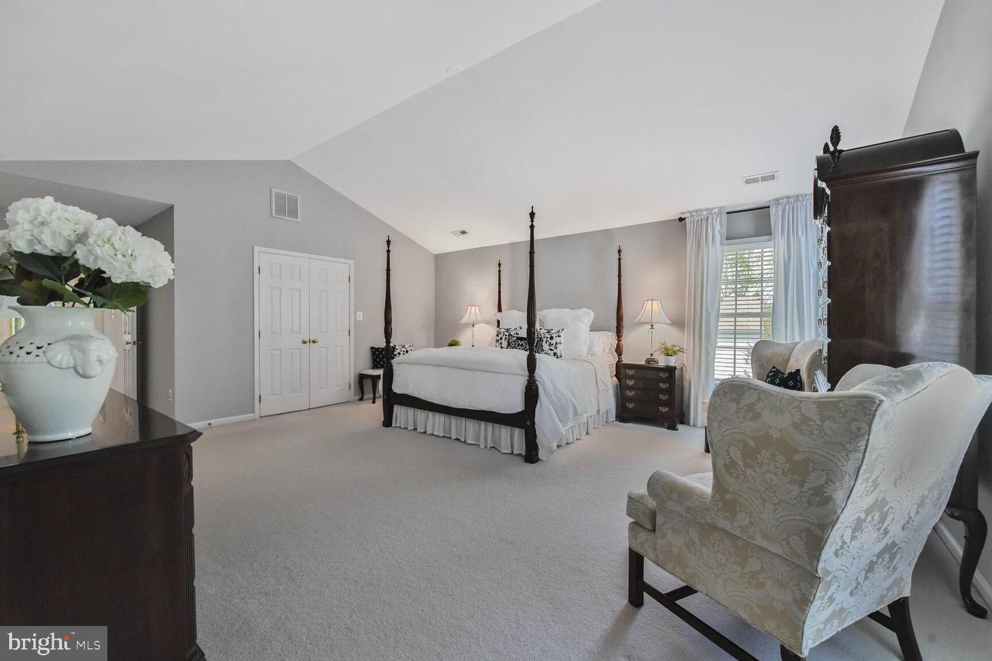 12804 NEW PARKLAND DR, HERNDON, Virginia 20171, 4 Bedrooms Bedrooms, ,4 BathroomsBathrooms,Residential,For sale,12804 NEW PARKLAND DR,VAFX2226390 MLS # VAFX2226390