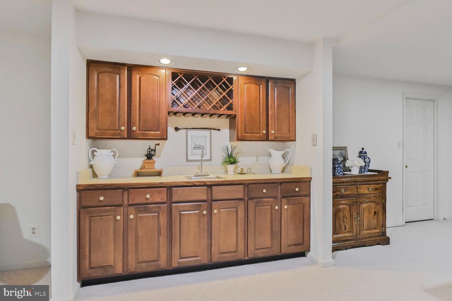 12804 NEW PARKLAND DR, HERNDON, Virginia 20171, 4 Bedrooms Bedrooms, ,4 BathroomsBathrooms,Residential,For sale,12804 NEW PARKLAND DR,VAFX2226390 MLS # VAFX2226390