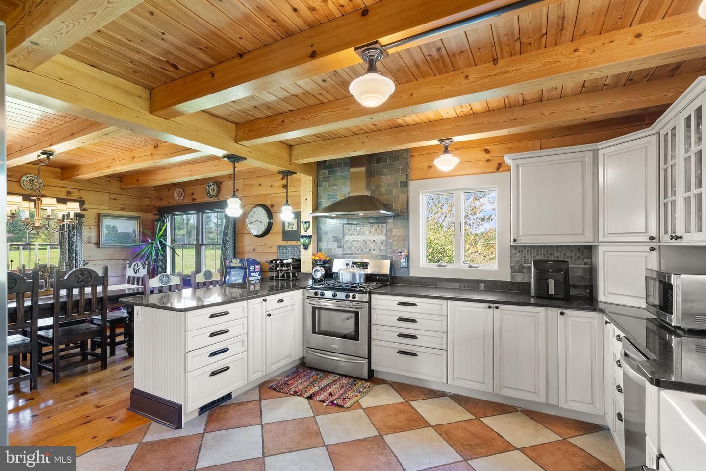 34388 BRIDGESTONE LN, BLUEMONT, Virginia 20135, 4 Bedrooms Bedrooms, ,3 BathroomsBathrooms,Residential,For sale,34388 BRIDGESTONE LN,VALO2090796 MLS # VALO2090796