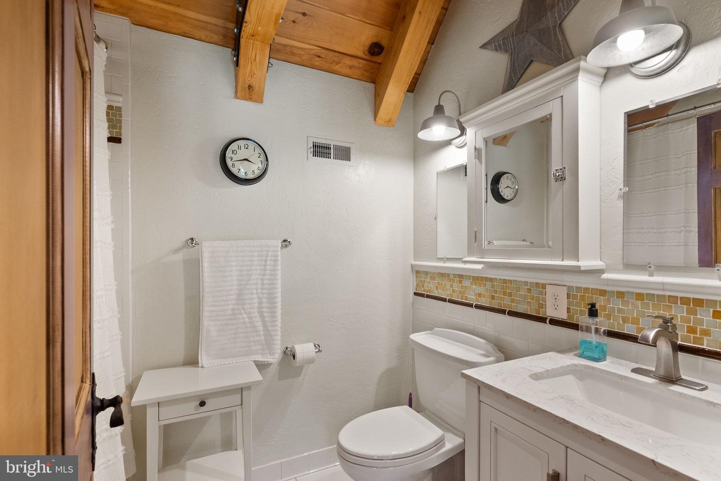 34388 BRIDGESTONE LN, BLUEMONT, Virginia 20135, 4 Bedrooms Bedrooms, ,3 BathroomsBathrooms,Residential,For sale,34388 BRIDGESTONE LN,VALO2090796 MLS # VALO2090796