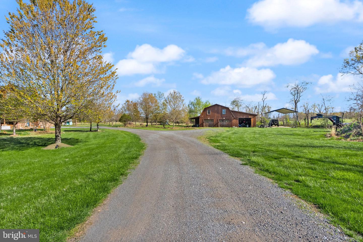 34388 BRIDGESTONE LN, BLUEMONT, Virginia 20135, 4 Bedrooms Bedrooms, ,3 BathroomsBathrooms,Residential,For sale,34388 BRIDGESTONE LN,VALO2090796 MLS # VALO2090796