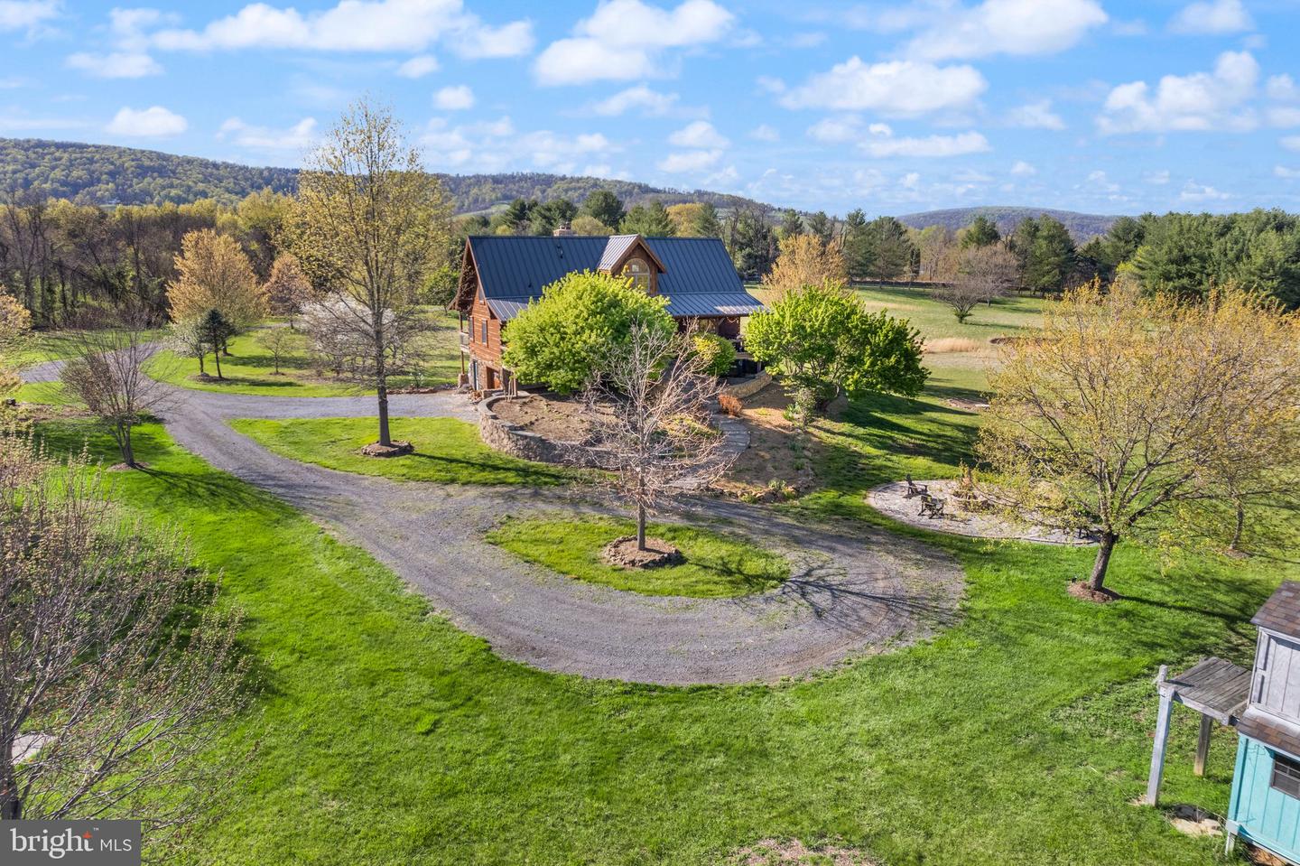 34388 BRIDGESTONE LN, BLUEMONT, Virginia 20135, 4 Bedrooms Bedrooms, ,3 BathroomsBathrooms,Residential,For sale,34388 BRIDGESTONE LN,VALO2090796 MLS # VALO2090796